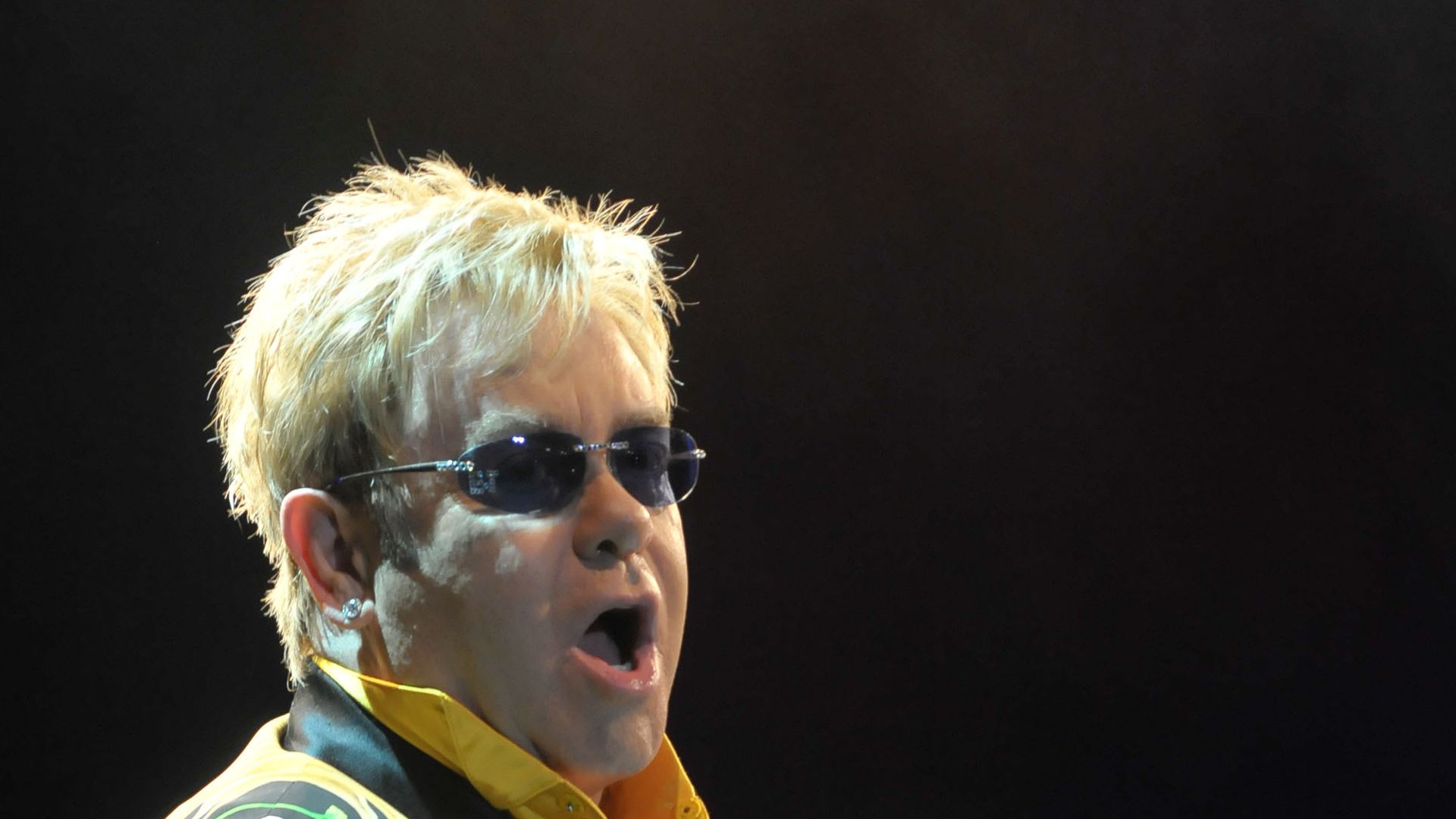 Elton John iPhone Background