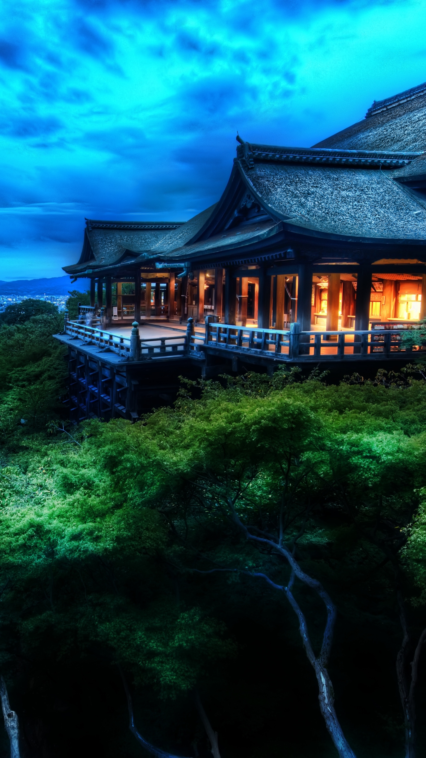 1107977 Hintergrundbild herunterladen religiös, kiyomizu dera, architektur, die architektur, tempel, kyōto, buddhistischer tempel, otowa san kiyomizu dera, japan, nacht - Bildschirmschoner und Bilder kostenlos