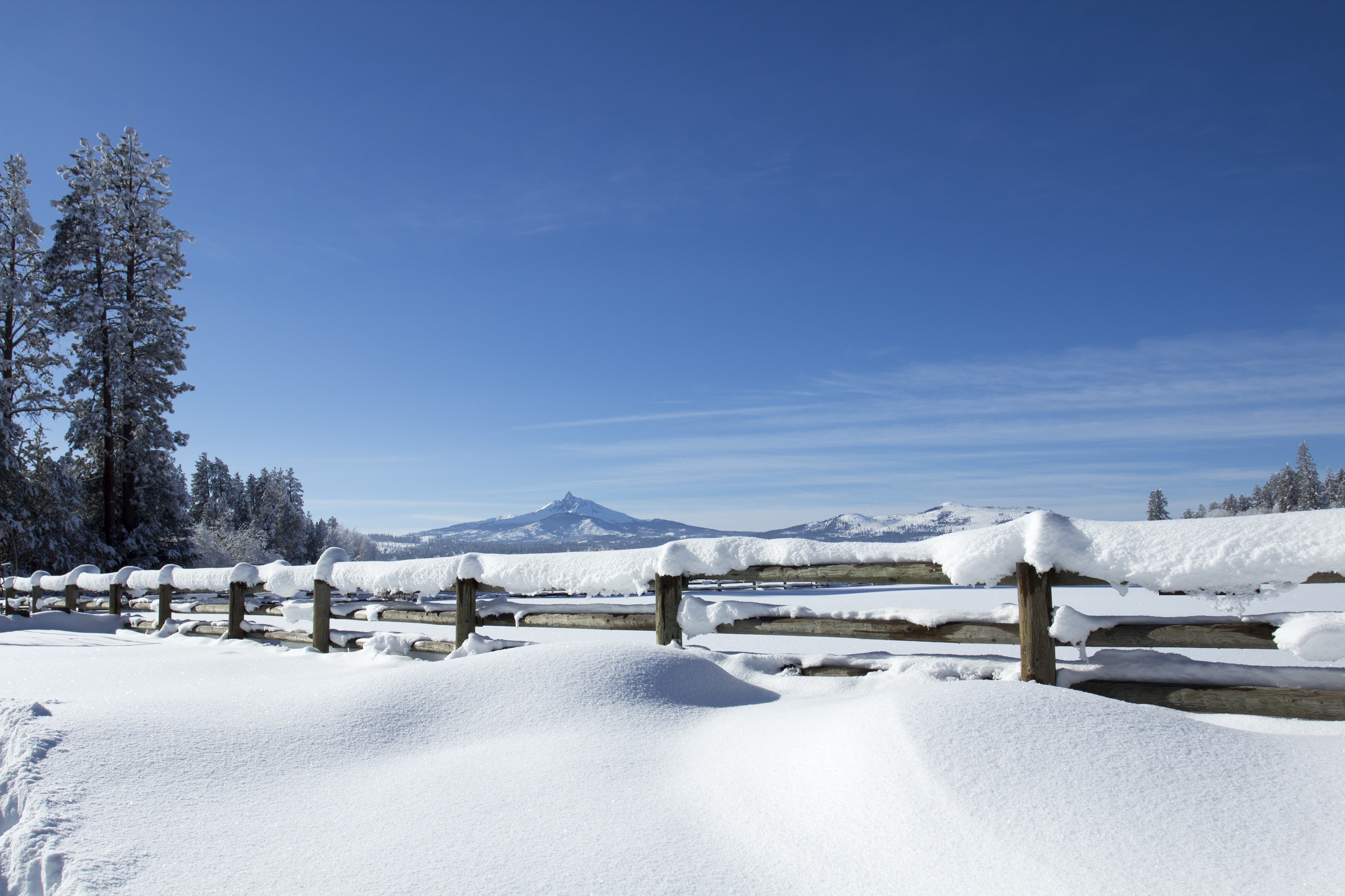 Download mobile wallpaper Winter, Snow, Fence, Oregon, Photography for free.