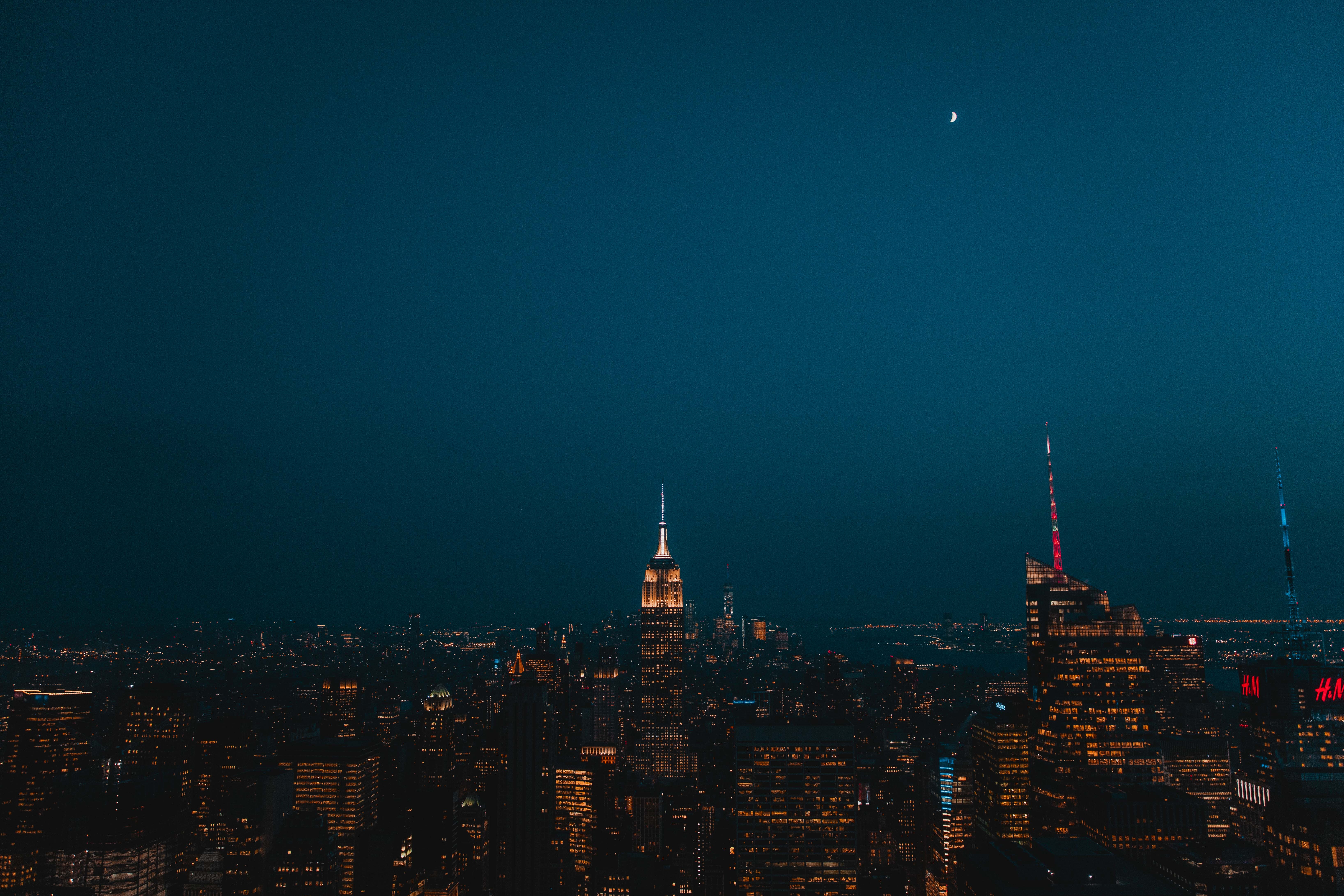 Descarga gratis la imagen Ciudad Nocturna, Luces De La Ciudad, Ciudades, Ciudad De Noche, Rascacielos, Estados Unidos, Ee Uu, Nueva York en el escritorio de tu PC