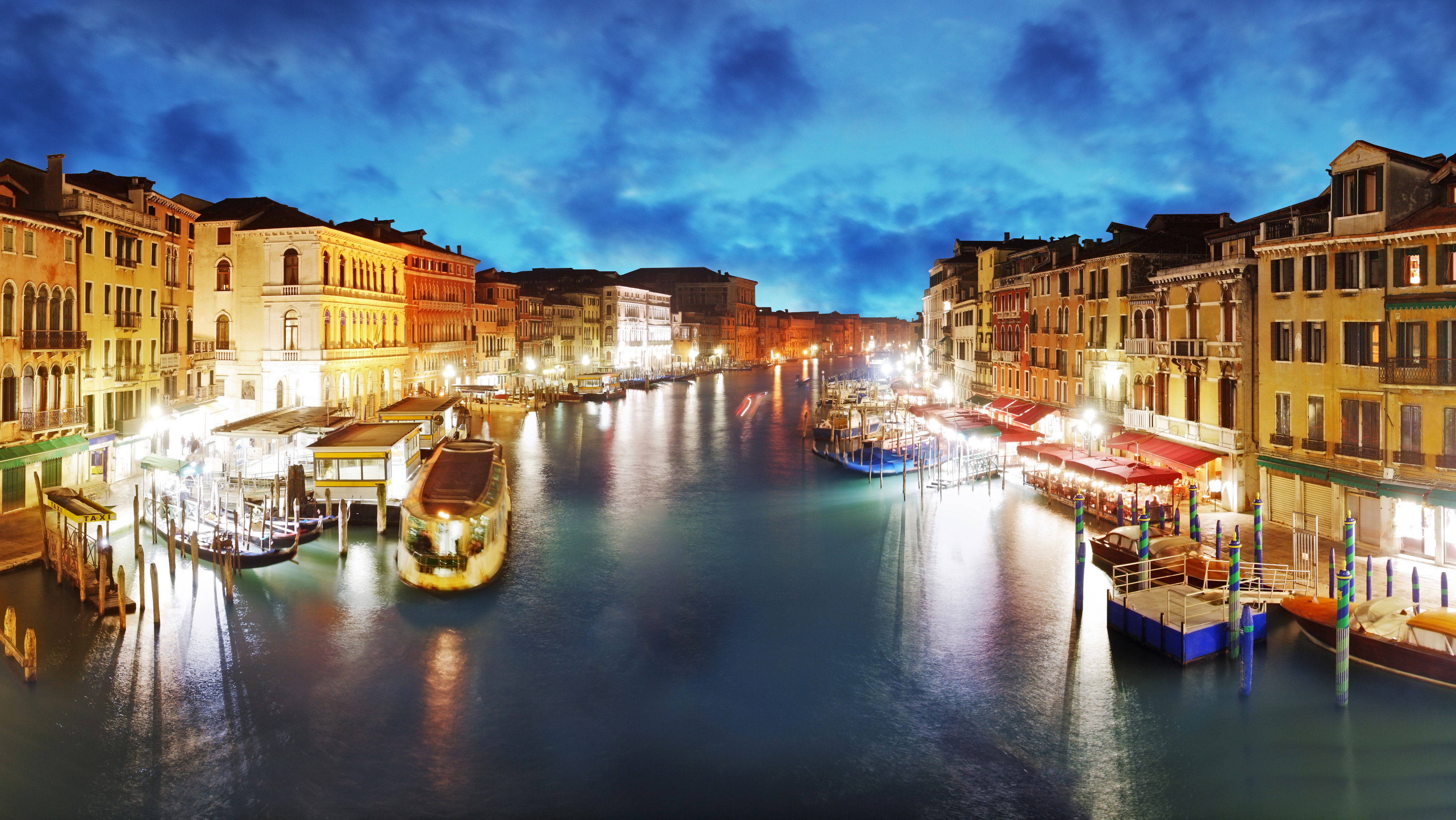 Скачать картинку Венеция, Города, Сделано Человеком в телефон бесплатно.