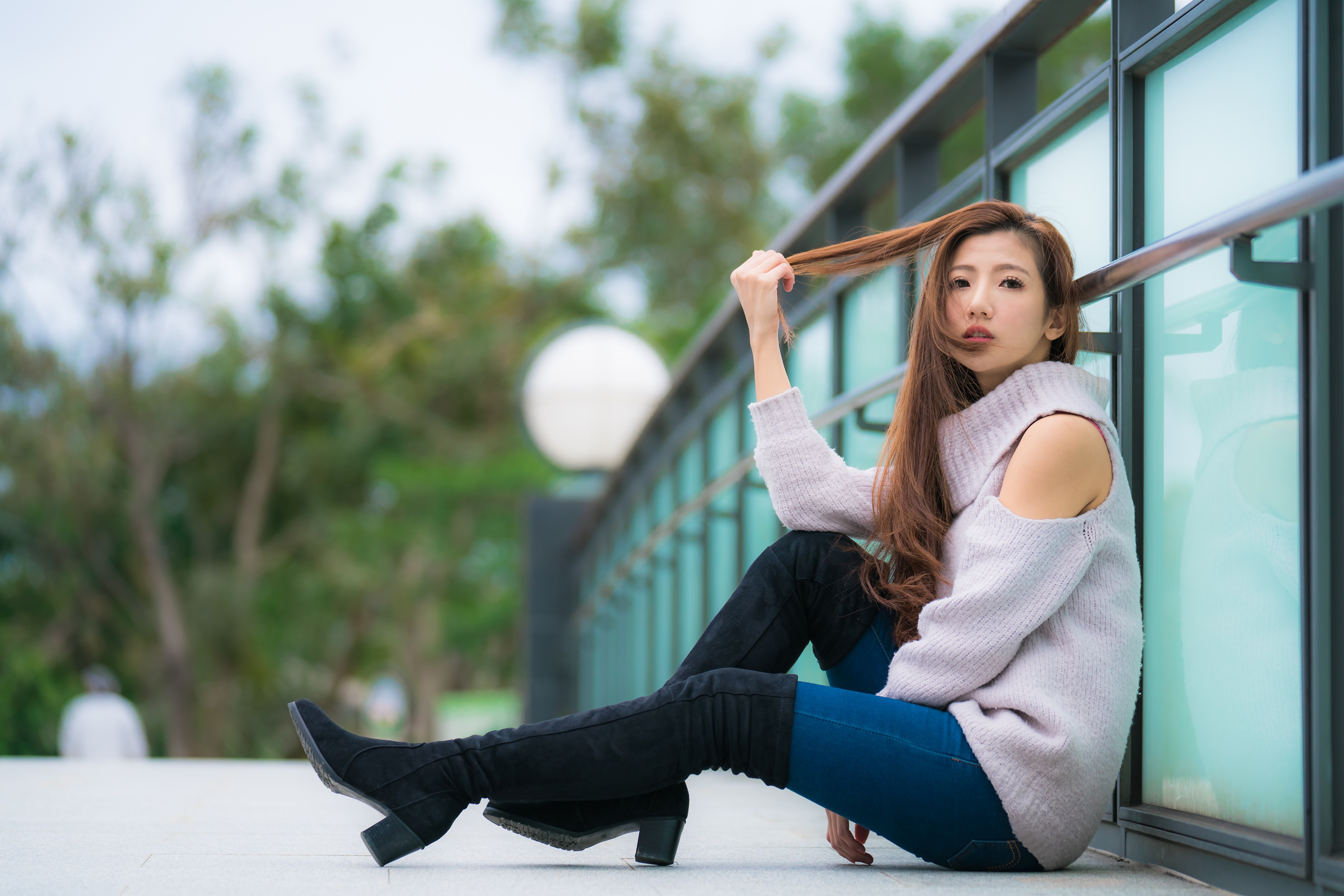 Free download wallpaper Boots, Brunette, Model, Women, Asian, Long Hair, Depth Of Field on your PC desktop