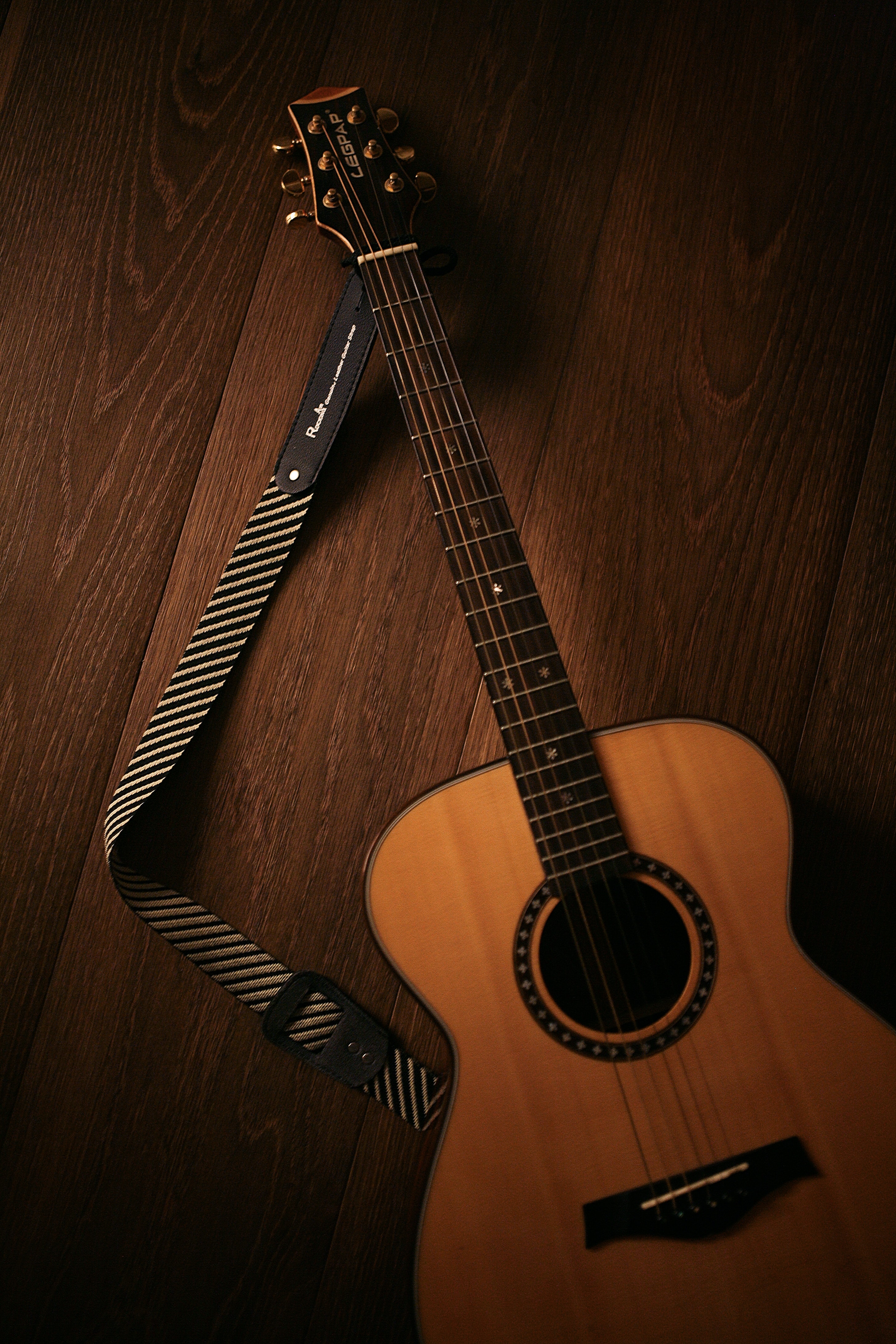 music, guitar, acoustic guitar, brown, musical instrument, wood, wooden