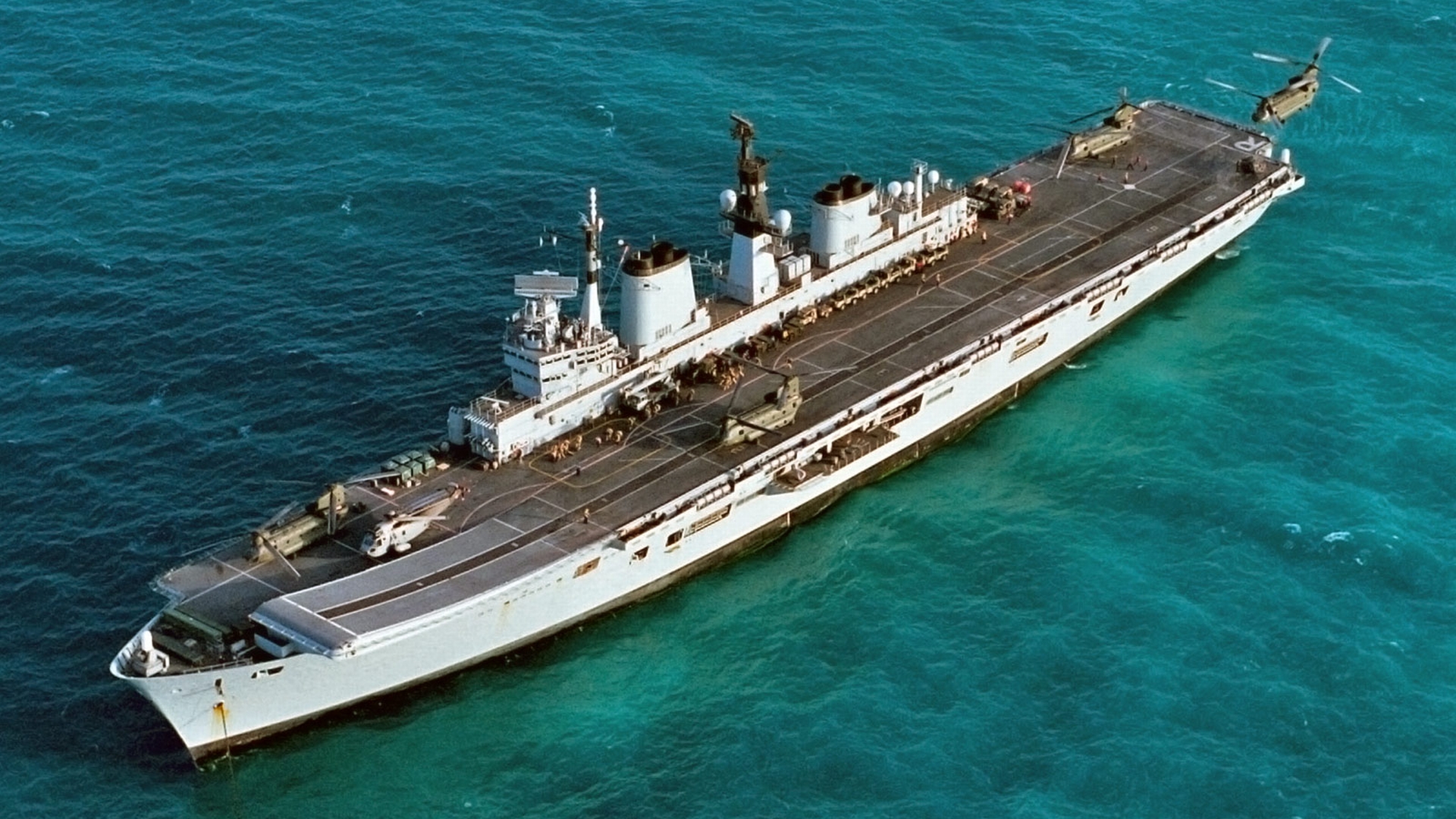 Завантажити шпалери Hms Ark Royal (R07) на телефон безкоштовно