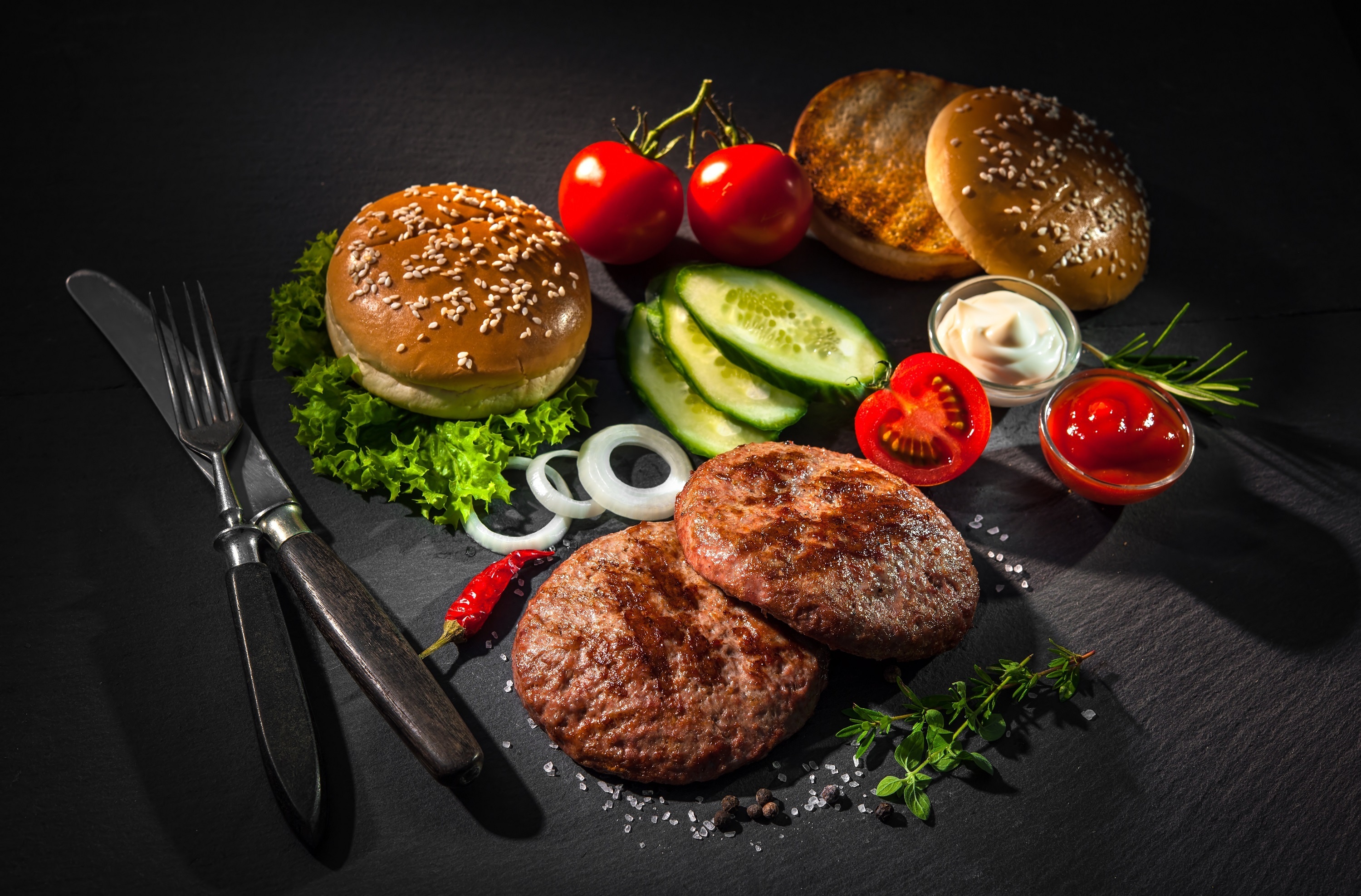 Laden Sie das Gemüse, Fleisch, Hamburger, Brot, Nahrungsmittel, Stillleben-Bild kostenlos auf Ihren PC-Desktop herunter