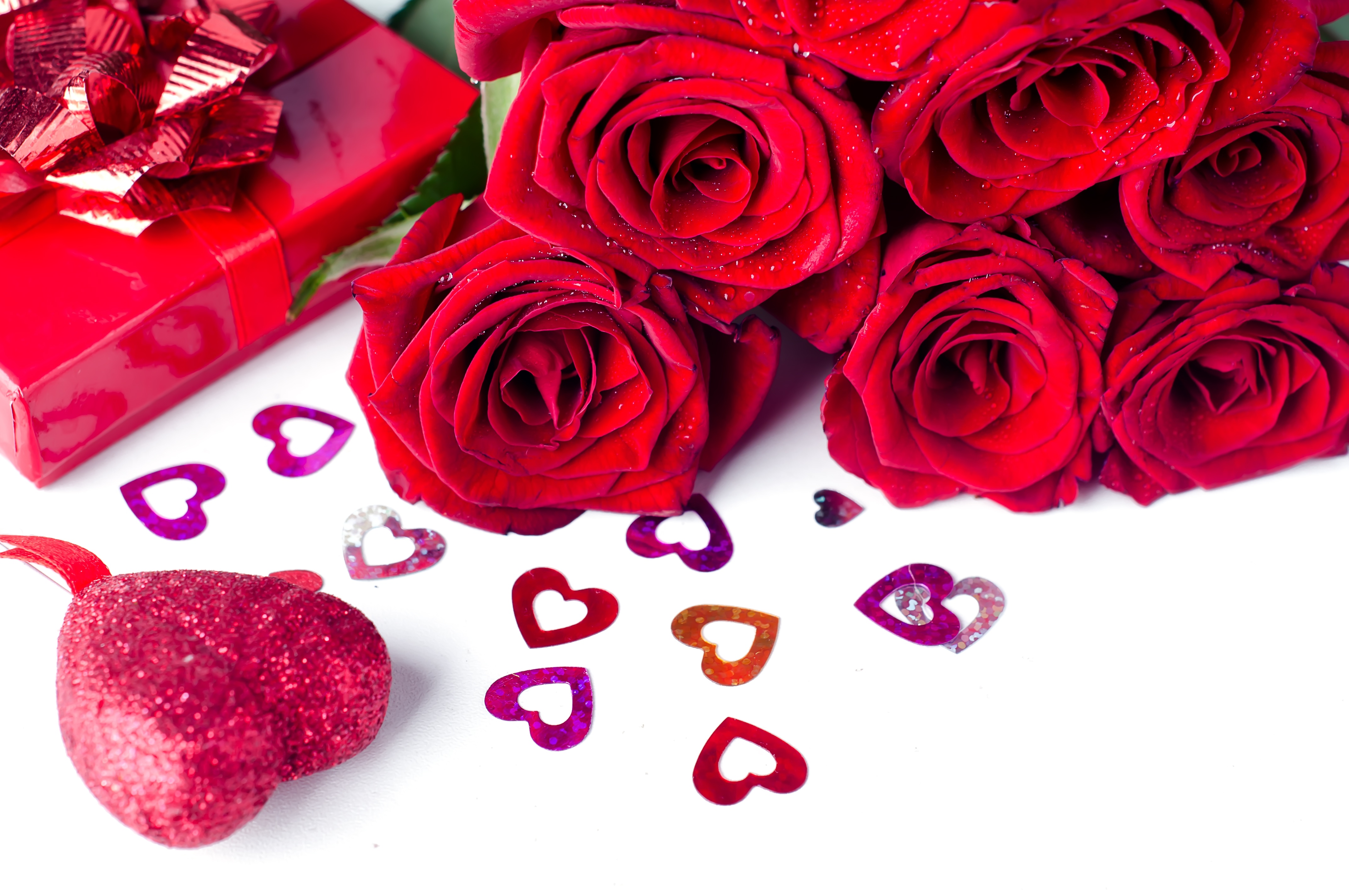 Téléchargez des papiers peints mobile Rose, Amour, Saint Valentin, Fleur, Vacances, Cadeau, Romantique, Coeur gratuitement.