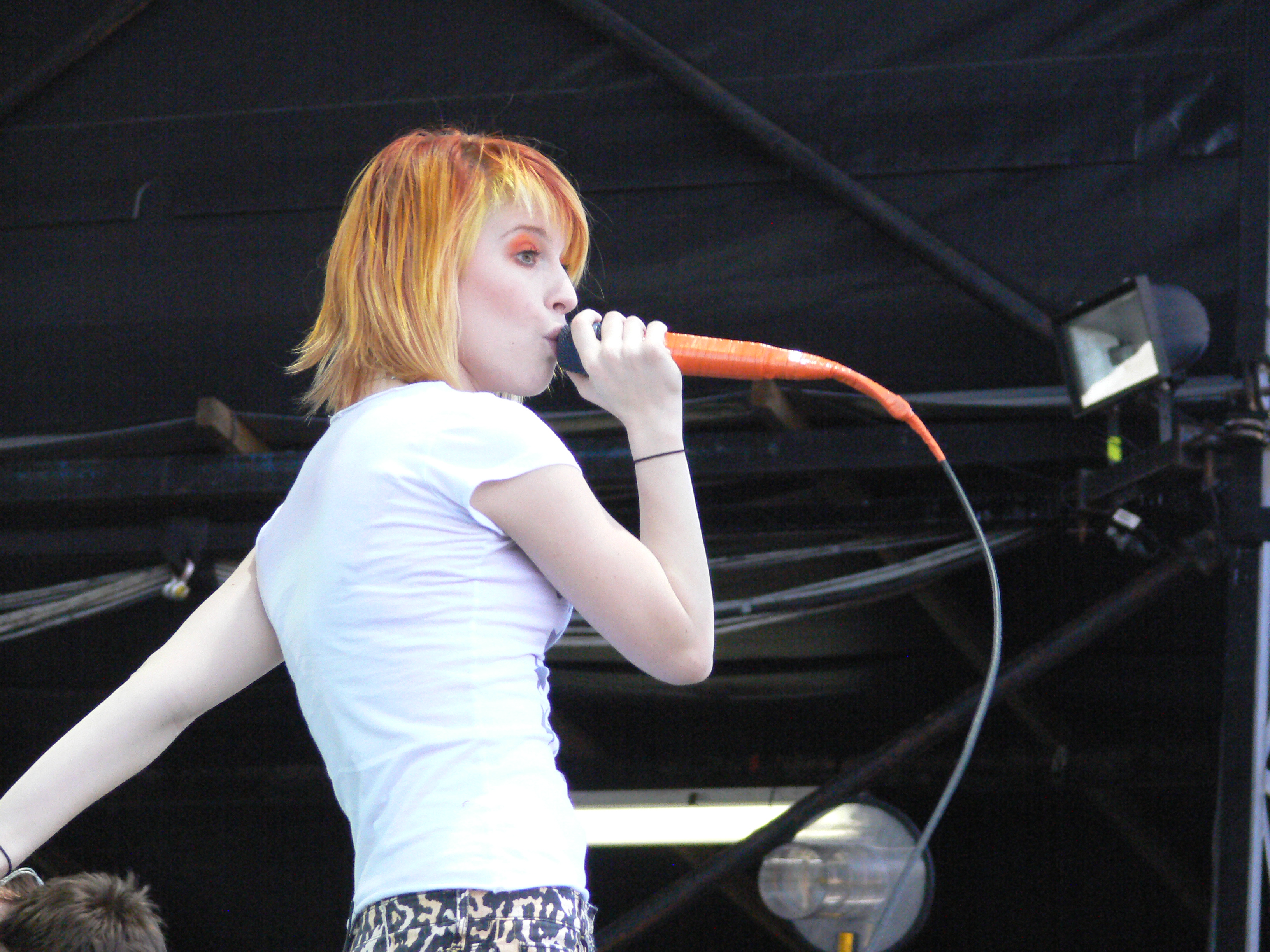 Free download wallpaper Music, Hayley Williams on your PC desktop