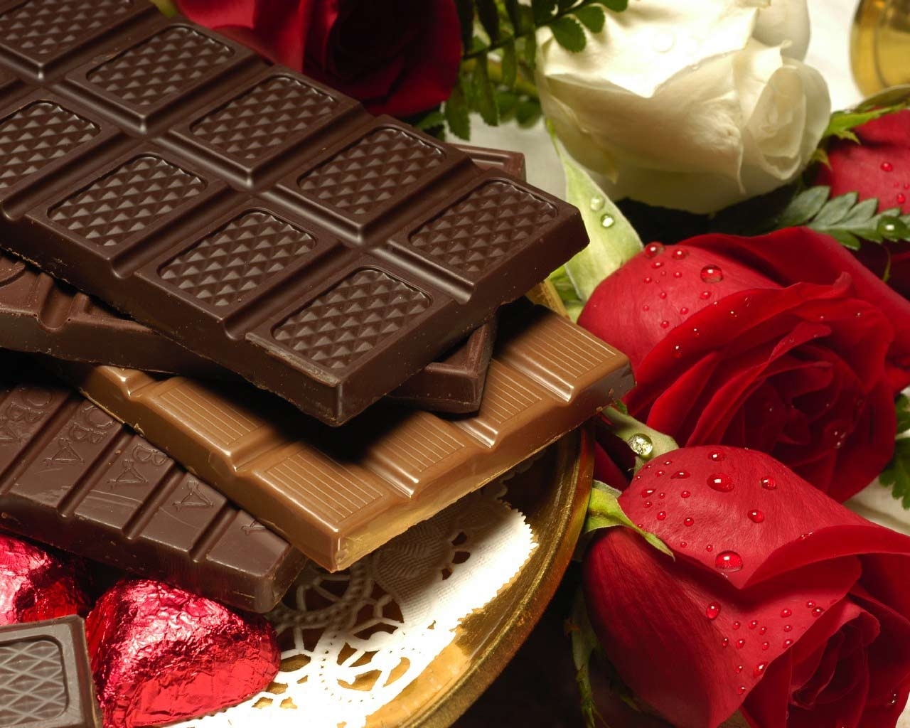 HD wallpaper dessert, roses, holidays, flowers, food, chocolate, valentine's day