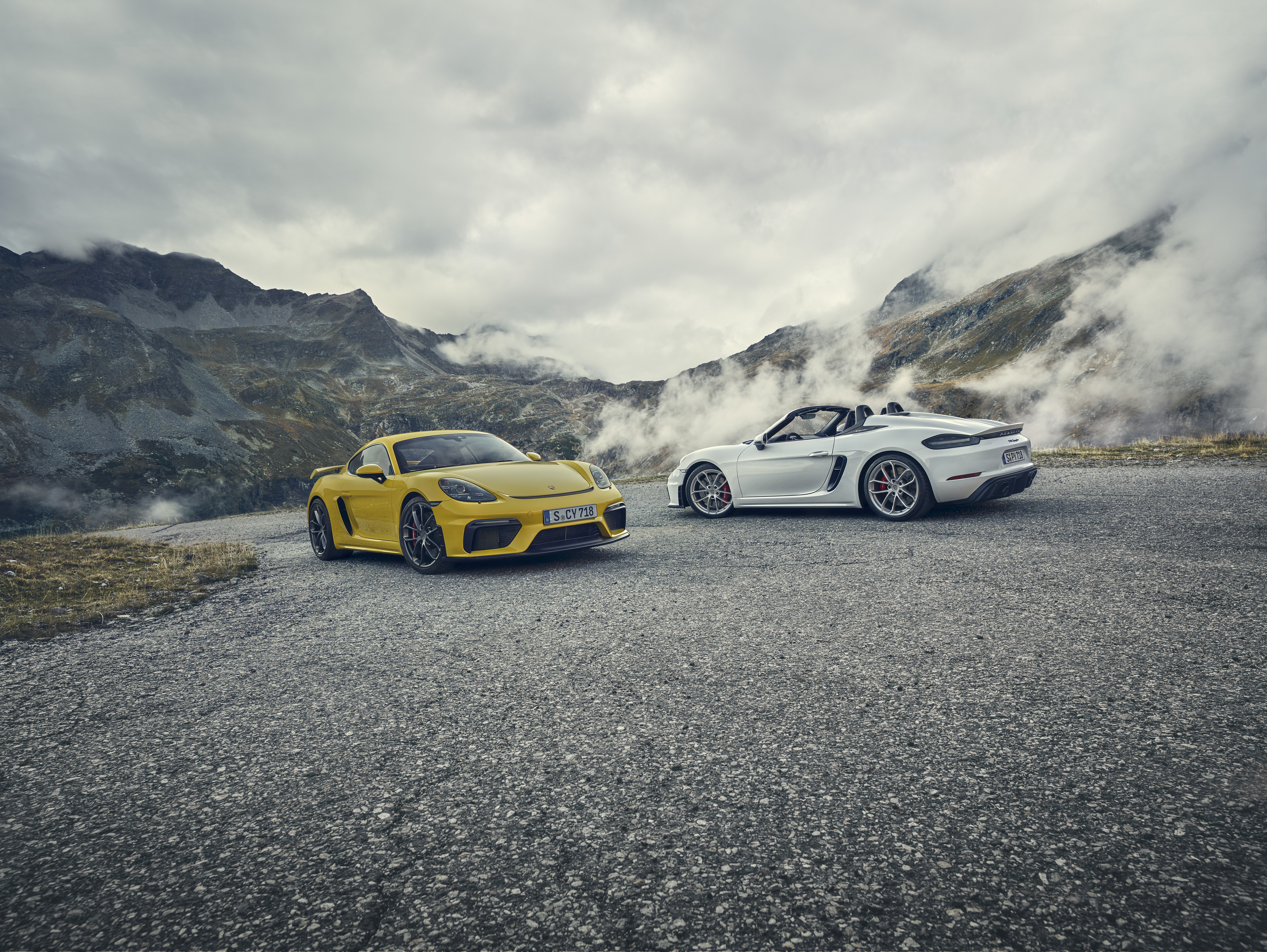 Download mobile wallpaper Porsche, Porsche Cayman Gt4, Vehicles for free.