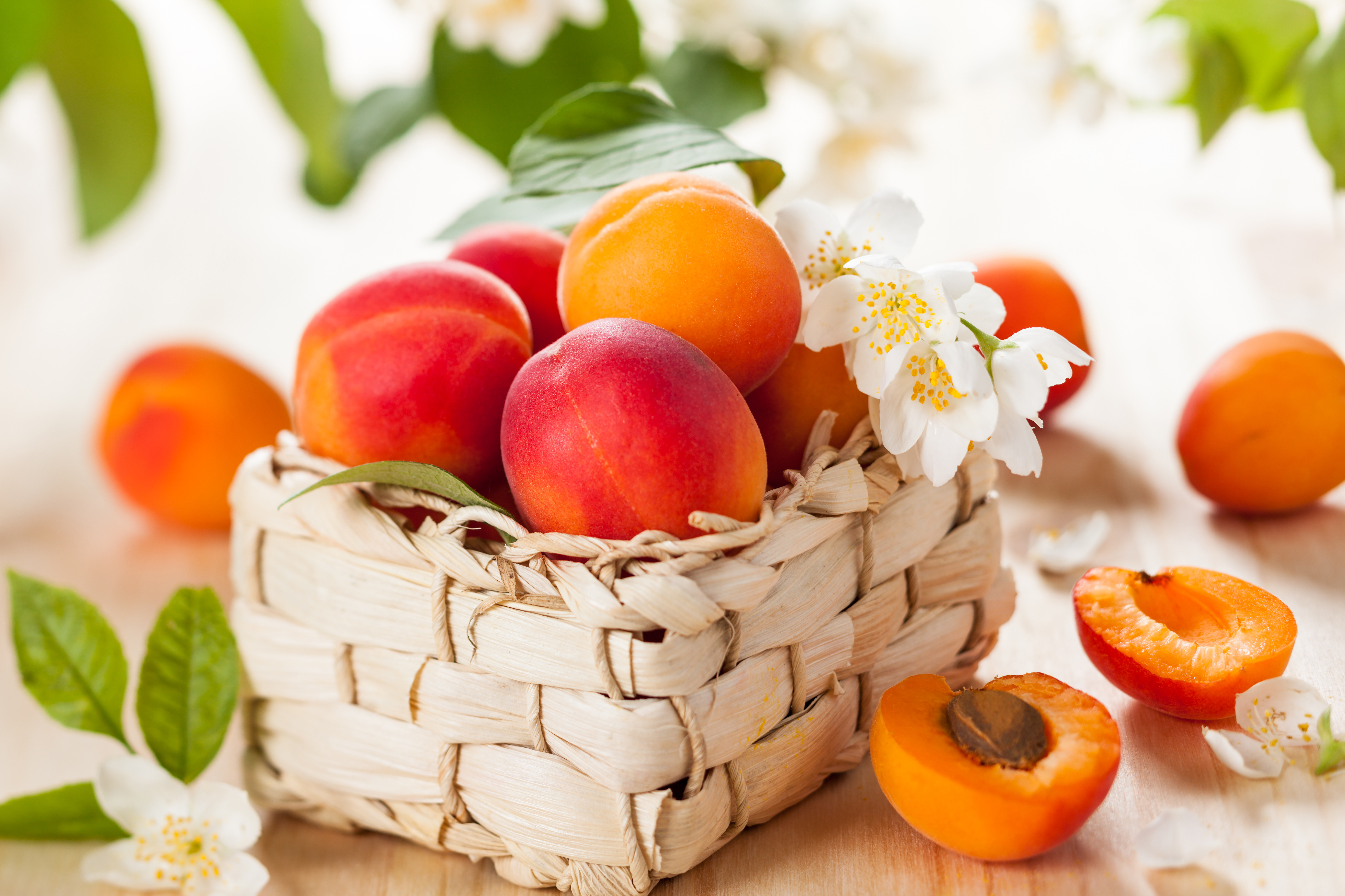 Handy-Wallpaper Frucht, Pfirsich, Aprikose, Nahrungsmittel, Stillleben kostenlos herunterladen.