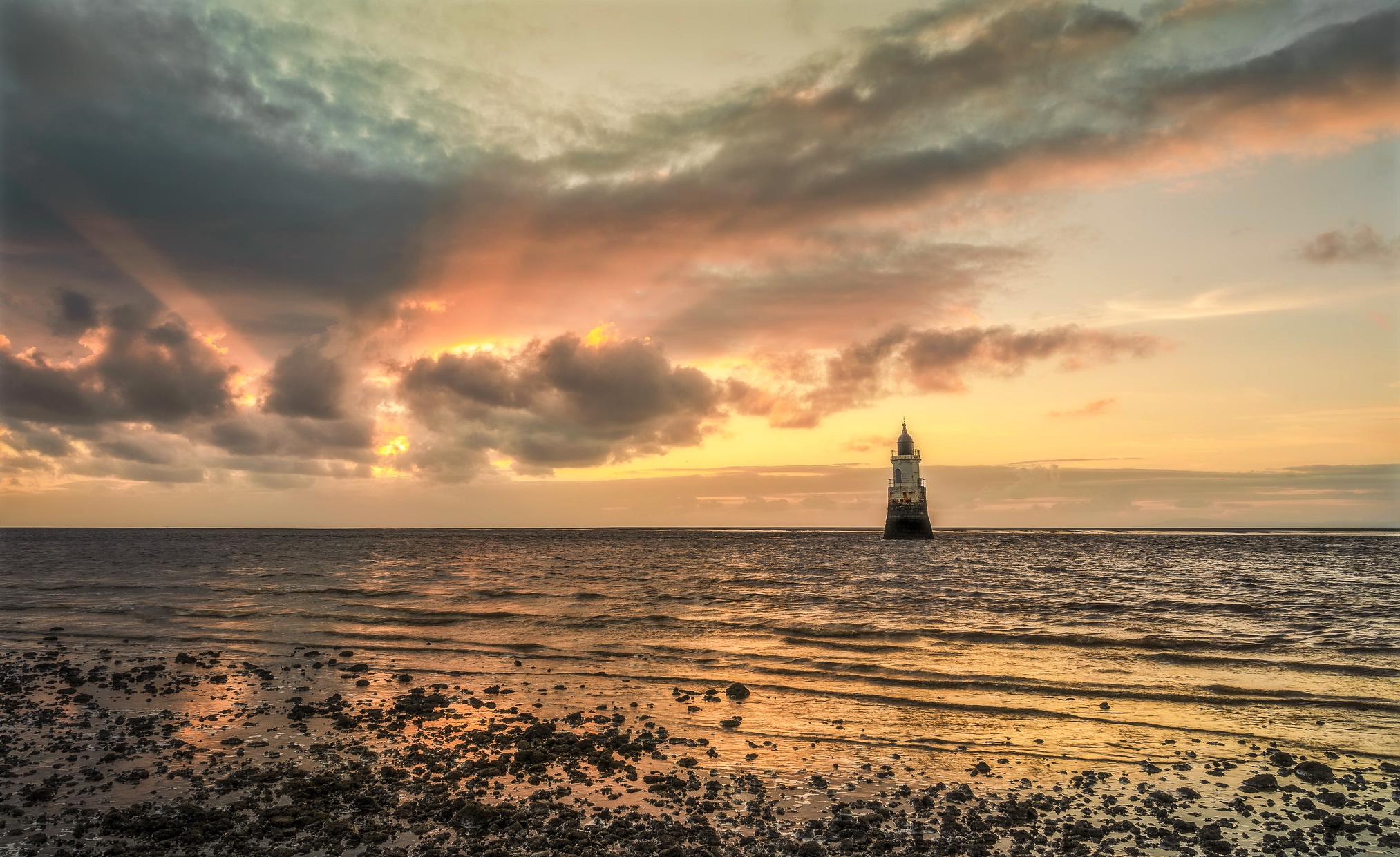 Download mobile wallpaper Sky, Horizon, Ocean, Lighthouse, Cloud, Man Made for free.