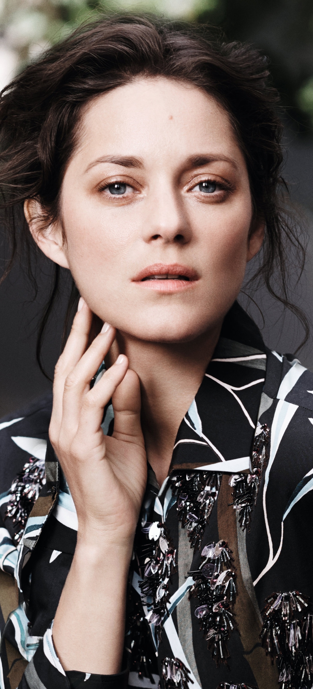 Download mobile wallpaper Blue Eyes, Celebrity, Actress, French, Marion Cotillard for free.