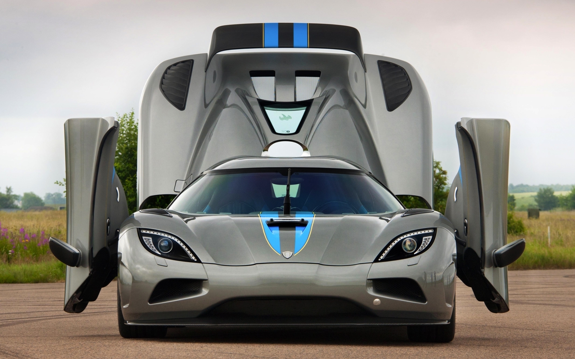 Descarga gratuita de fondo de pantalla para móvil de Koenigsegg, Vehículos.