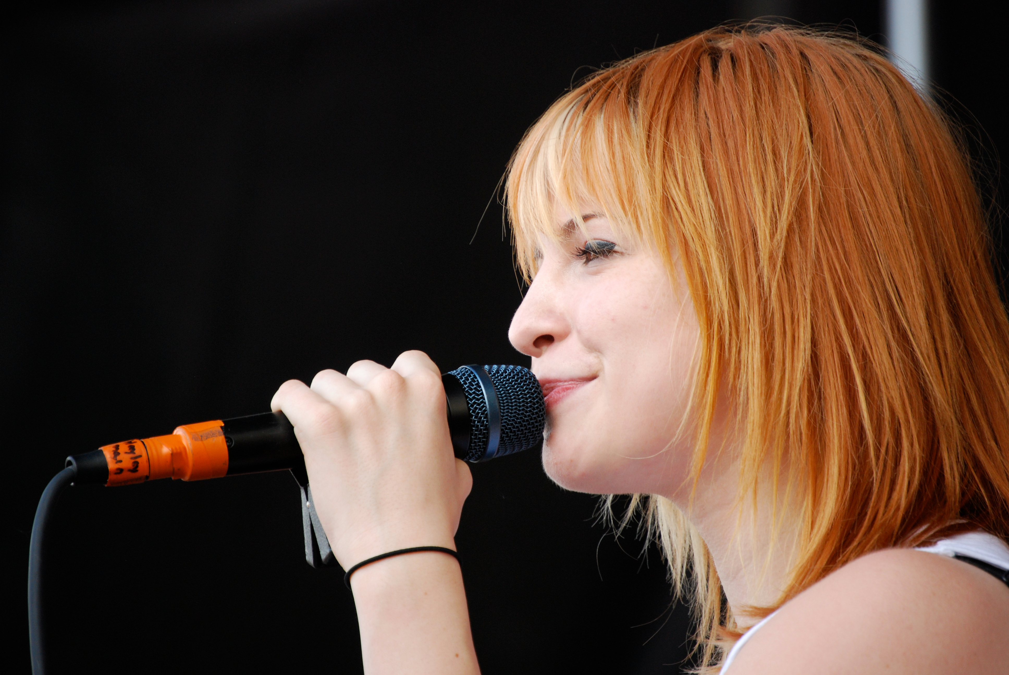 Handy-Wallpaper Musik, Hayley Williams kostenlos herunterladen.