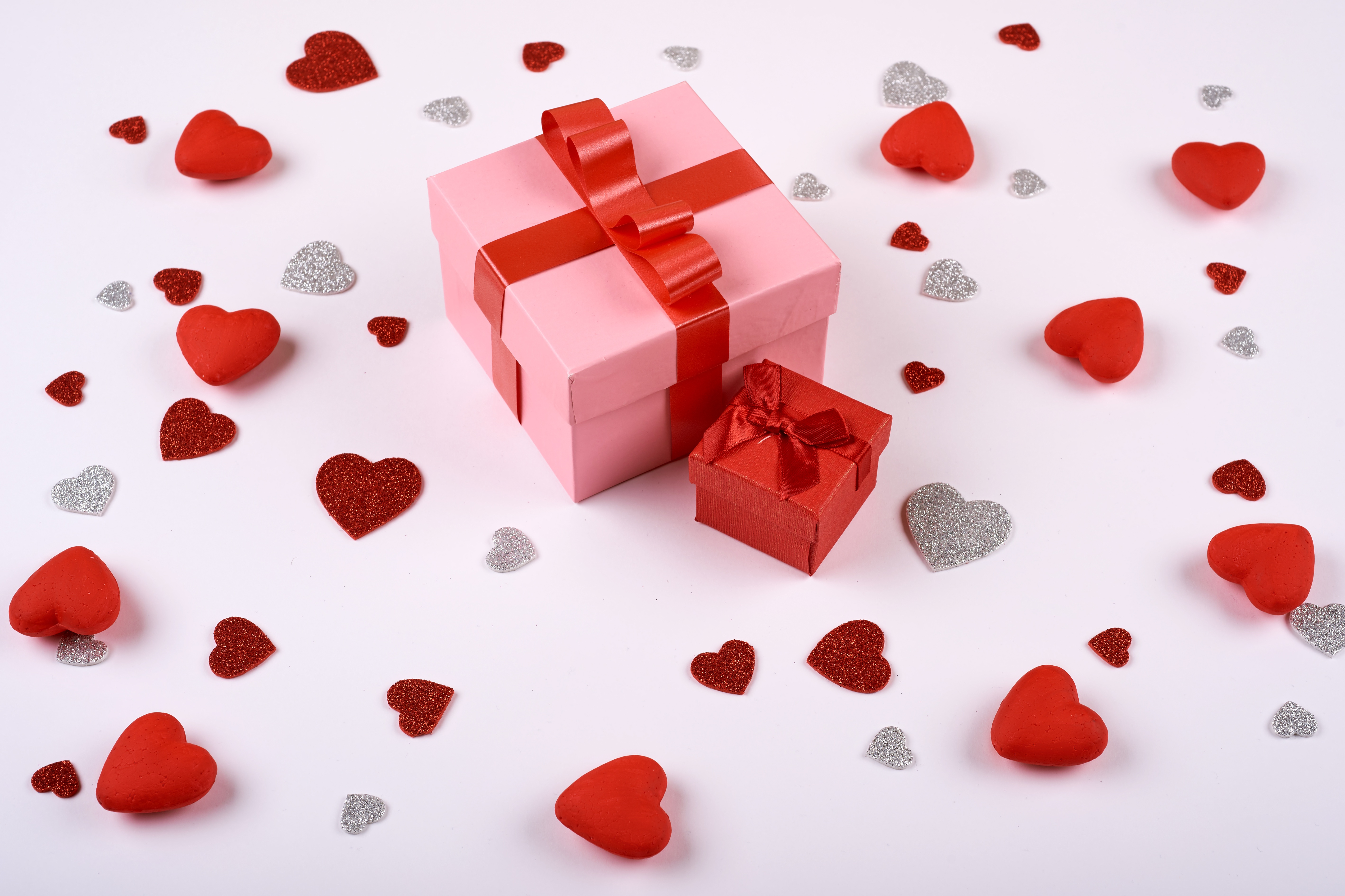 Скачать обои бесплатно Сердце, Подарки, День Святого Валентина, Праздничные картинка на рабочий стол ПК