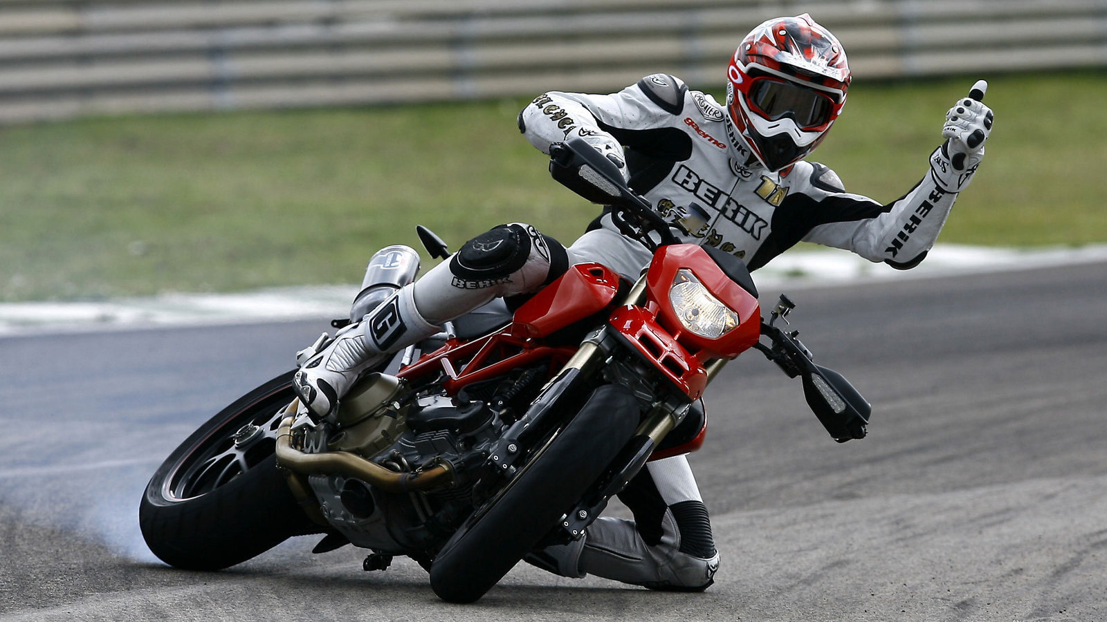 21598 Hintergrundbilder und Motocross Bilder auf dem Desktop. Laden Sie  Bildschirmschoner kostenlos auf den PC herunter