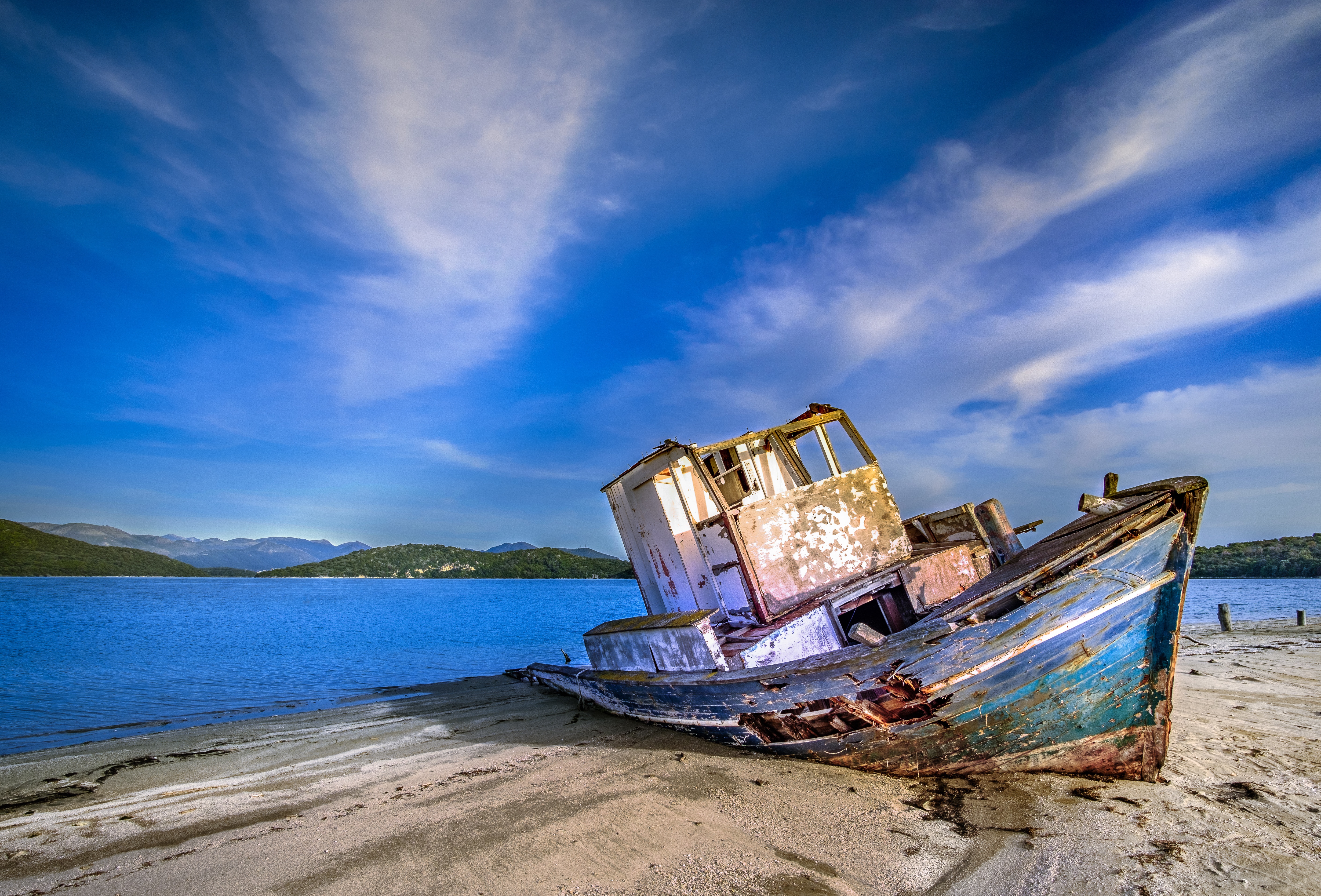 Download mobile wallpaper Sea, Sand, Boat, Wreck, Vehicles for free.