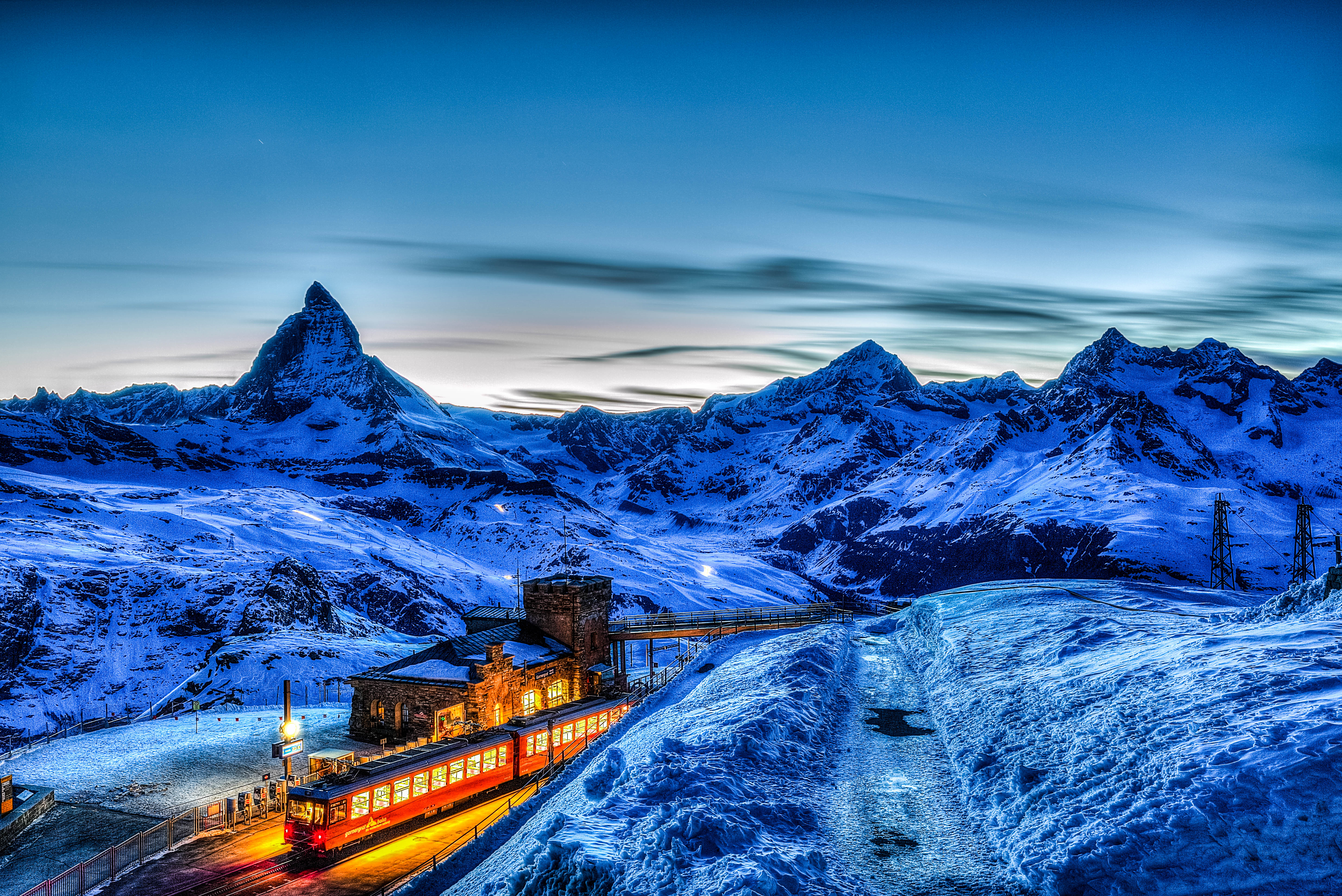 800156 descargar fondo de pantalla suiza, invierno, vehículos, tren, alpes, matterhorn, montaña, nieve: protectores de pantalla e imágenes gratis