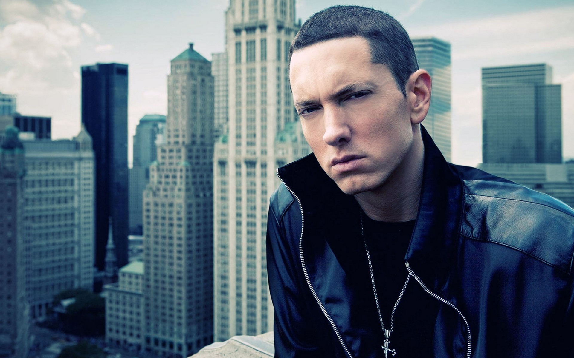 Téléchargez des papiers peints mobile Musique, Eminem, Cheveux Bruns, Cheveux Courts, Rappeur gratuitement.