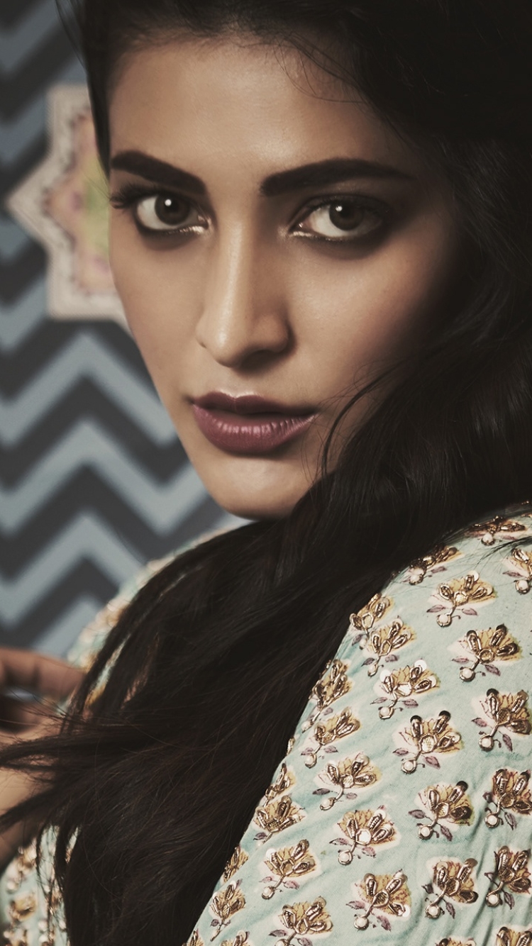 HD wallpaper shruti haasan, celebrity, face, brown eyes, actress, black hair, indian, bollywood