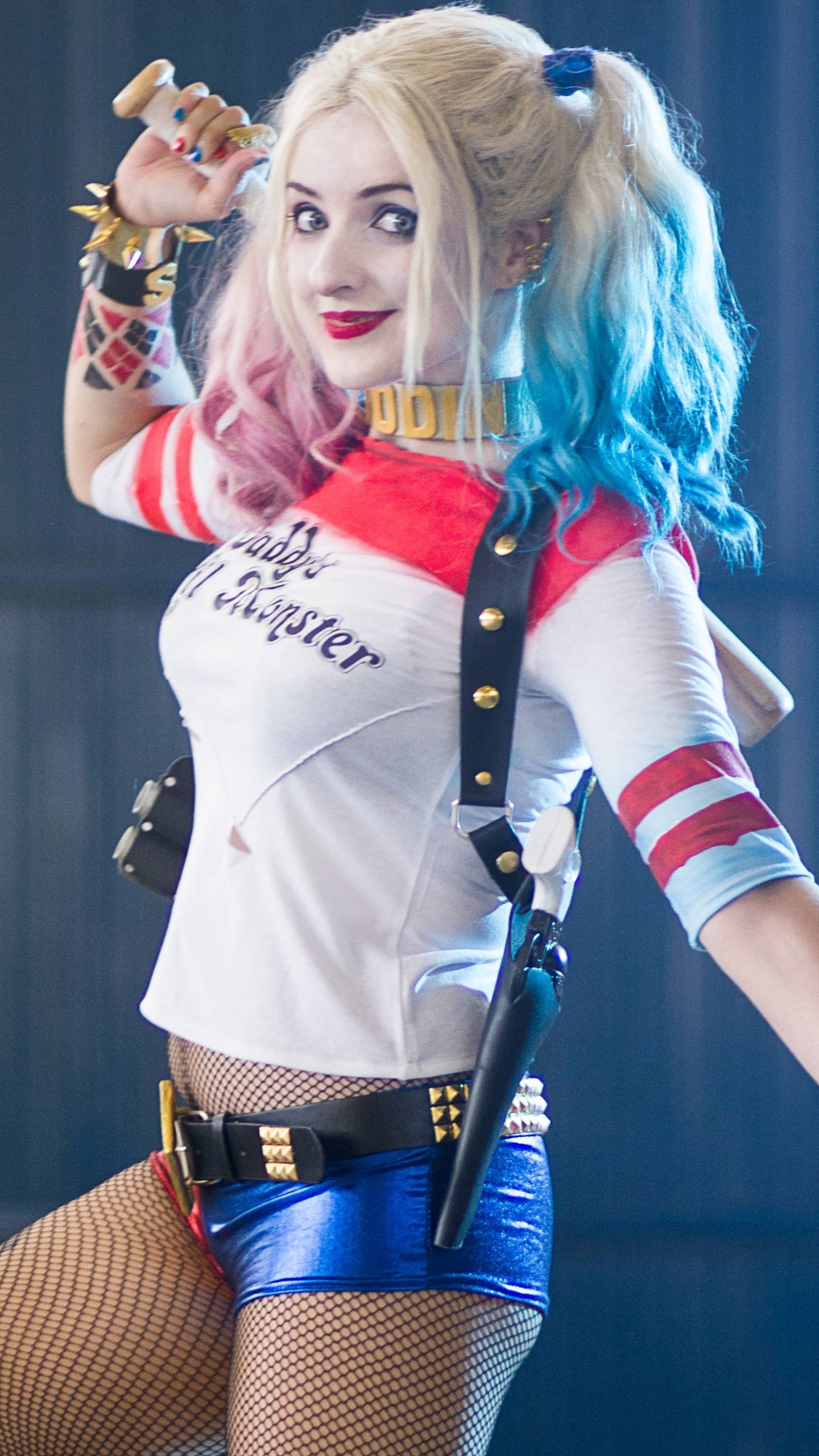 Download mobile wallpaper Movie, Harley Quinn, Cosplay, Suicide Squad for free.