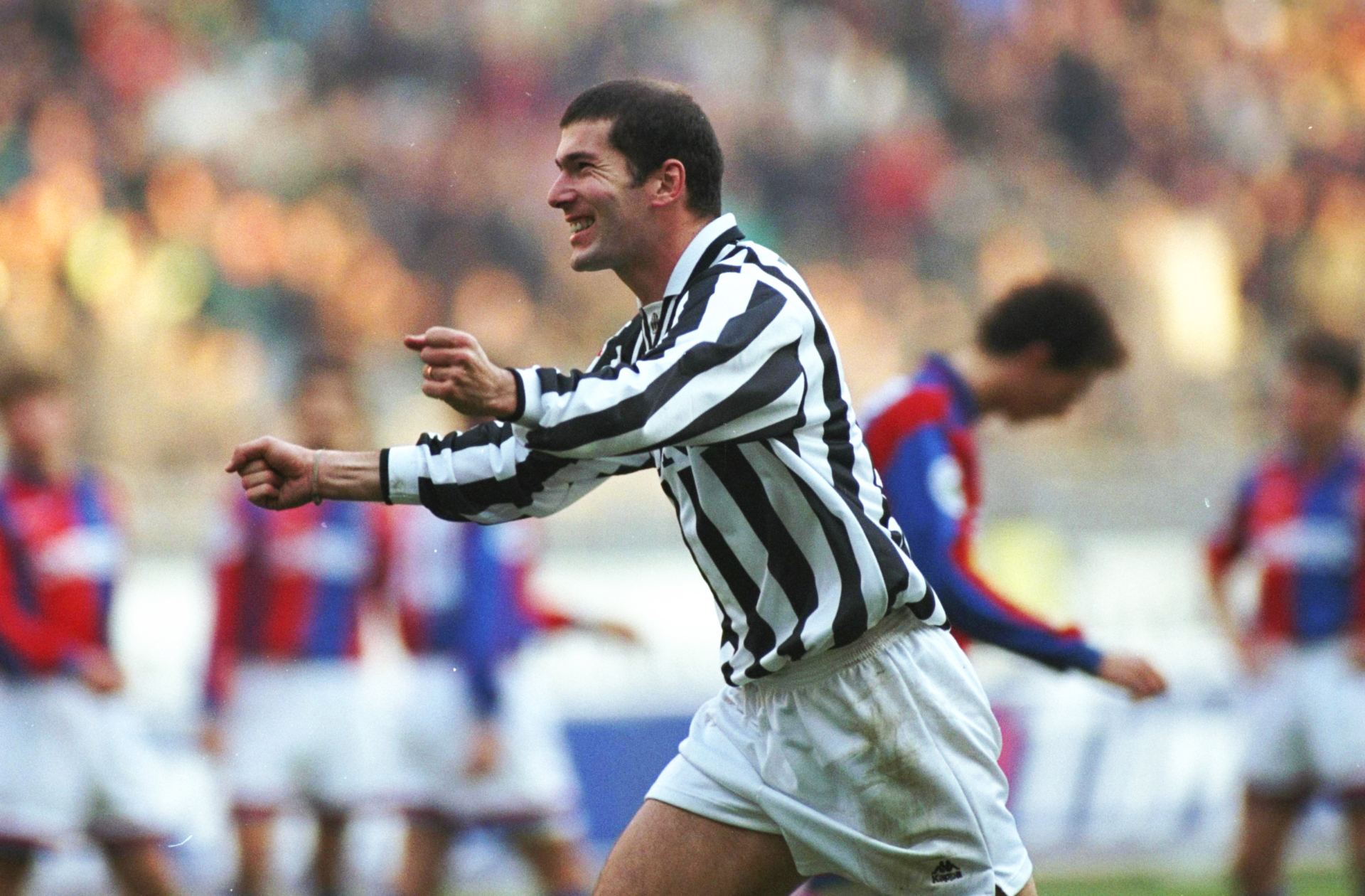Handy-Wallpaper Sport, Fußball, Zinedine Zidane, Juventus Turin kostenlos herunterladen.