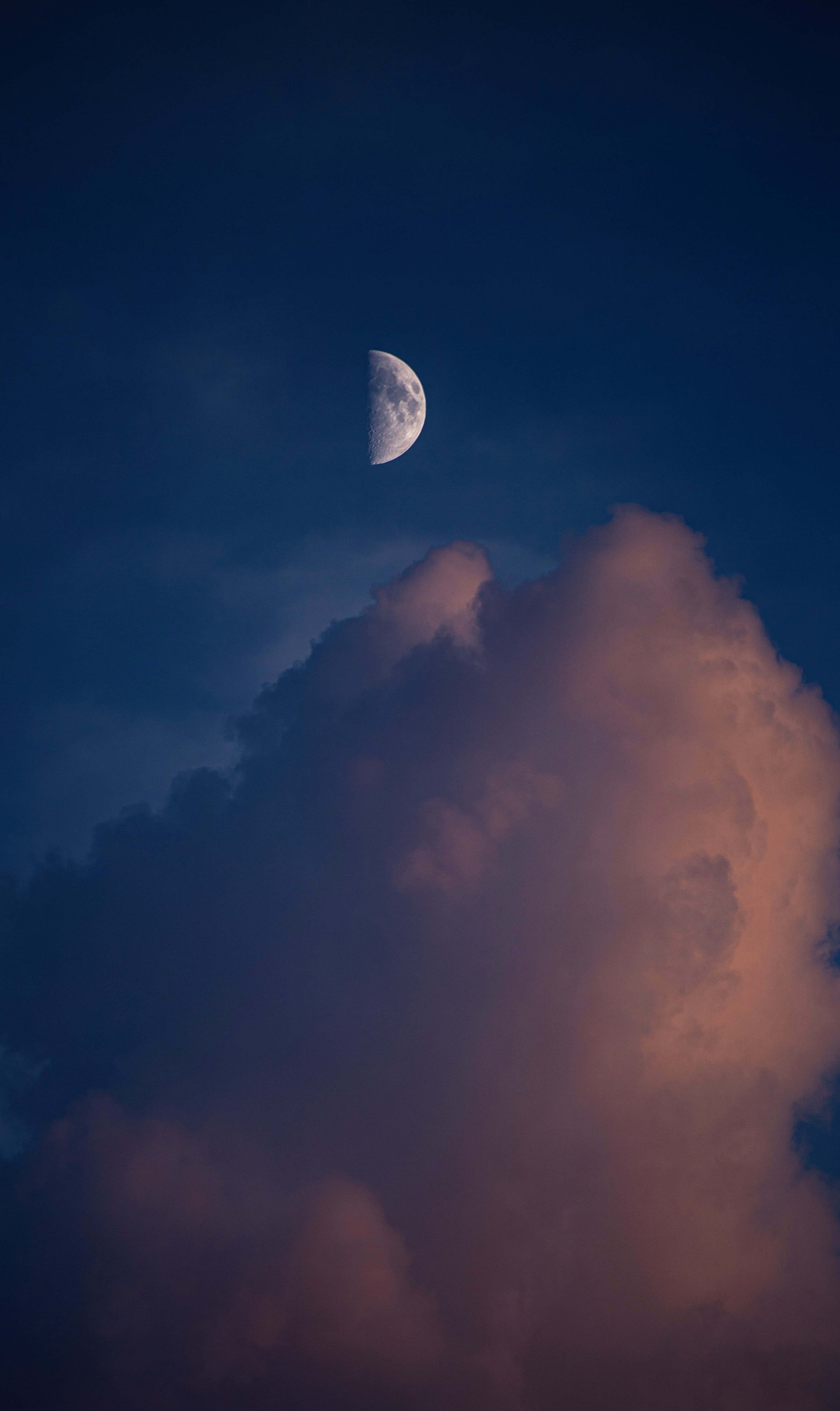 Скачать обои бесплатно Облака, Закат, Небо, Полнолуние, Природа, Луна картинка на рабочий стол ПК
