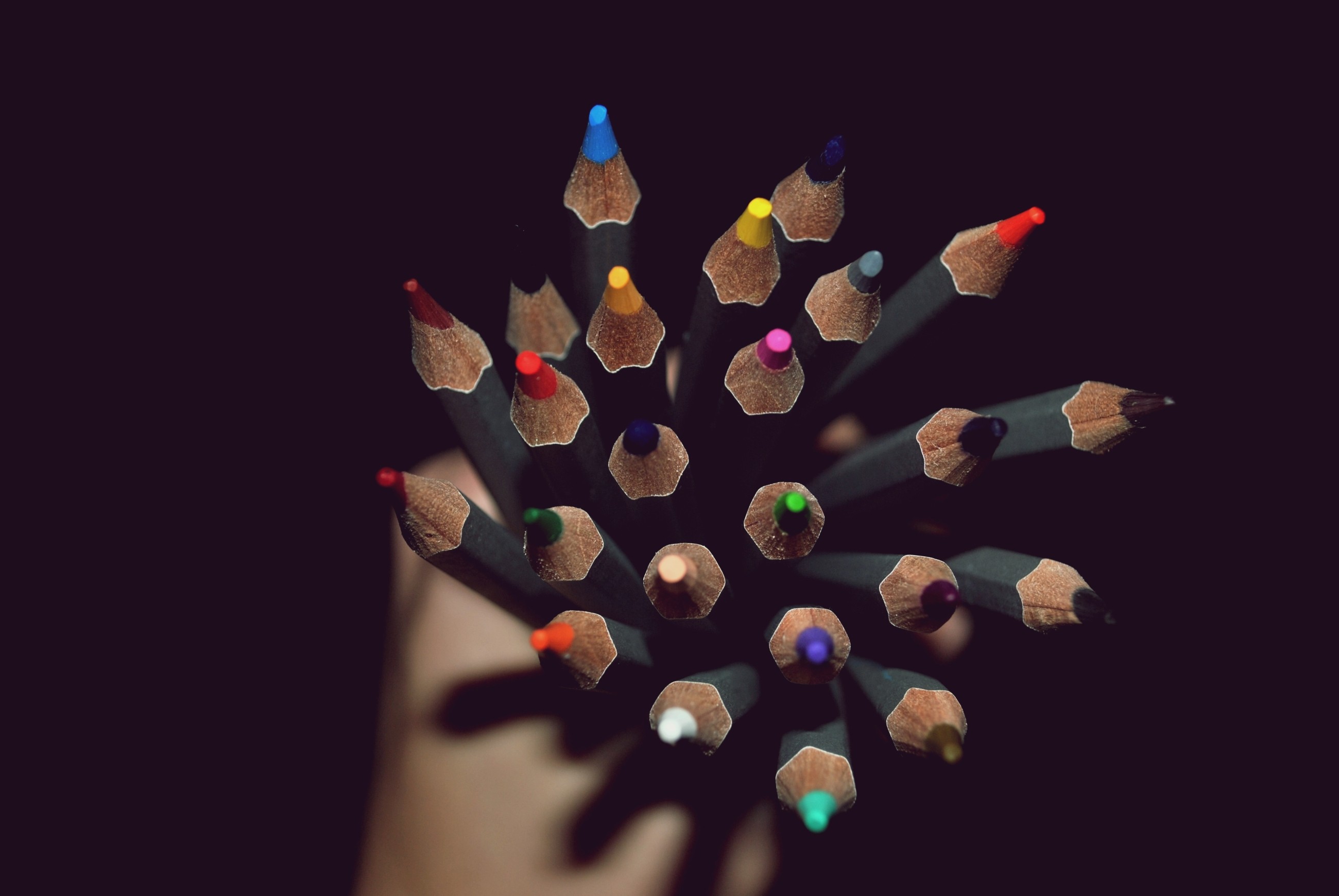 149230 скачать обои цветные карандаши, разное, тень, рука - заставки и картинки бесплатно