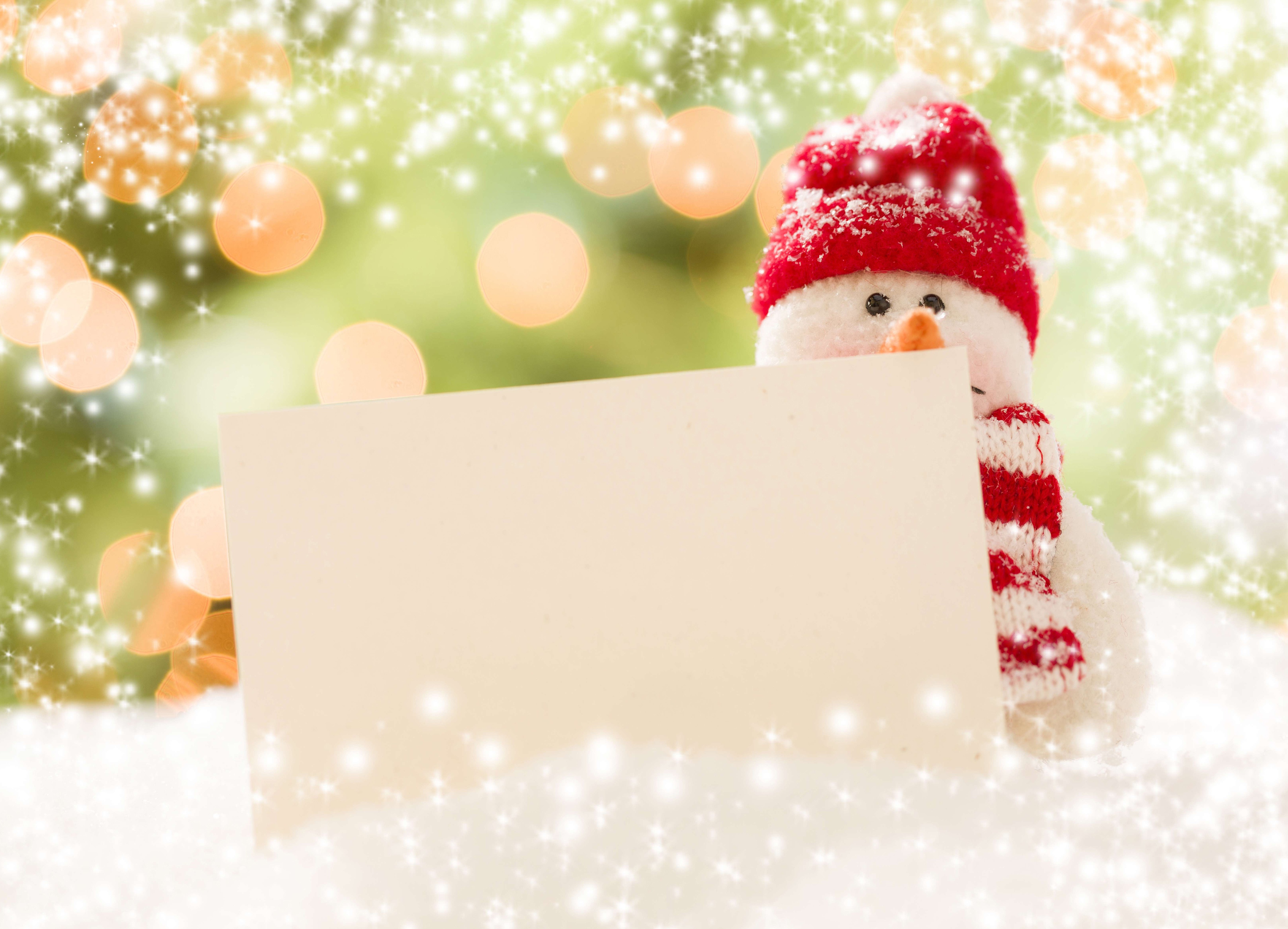 Handy-Wallpaper Feiertage, Spielzeug, Weihnachten, Schneemann, Schneefall kostenlos herunterladen.