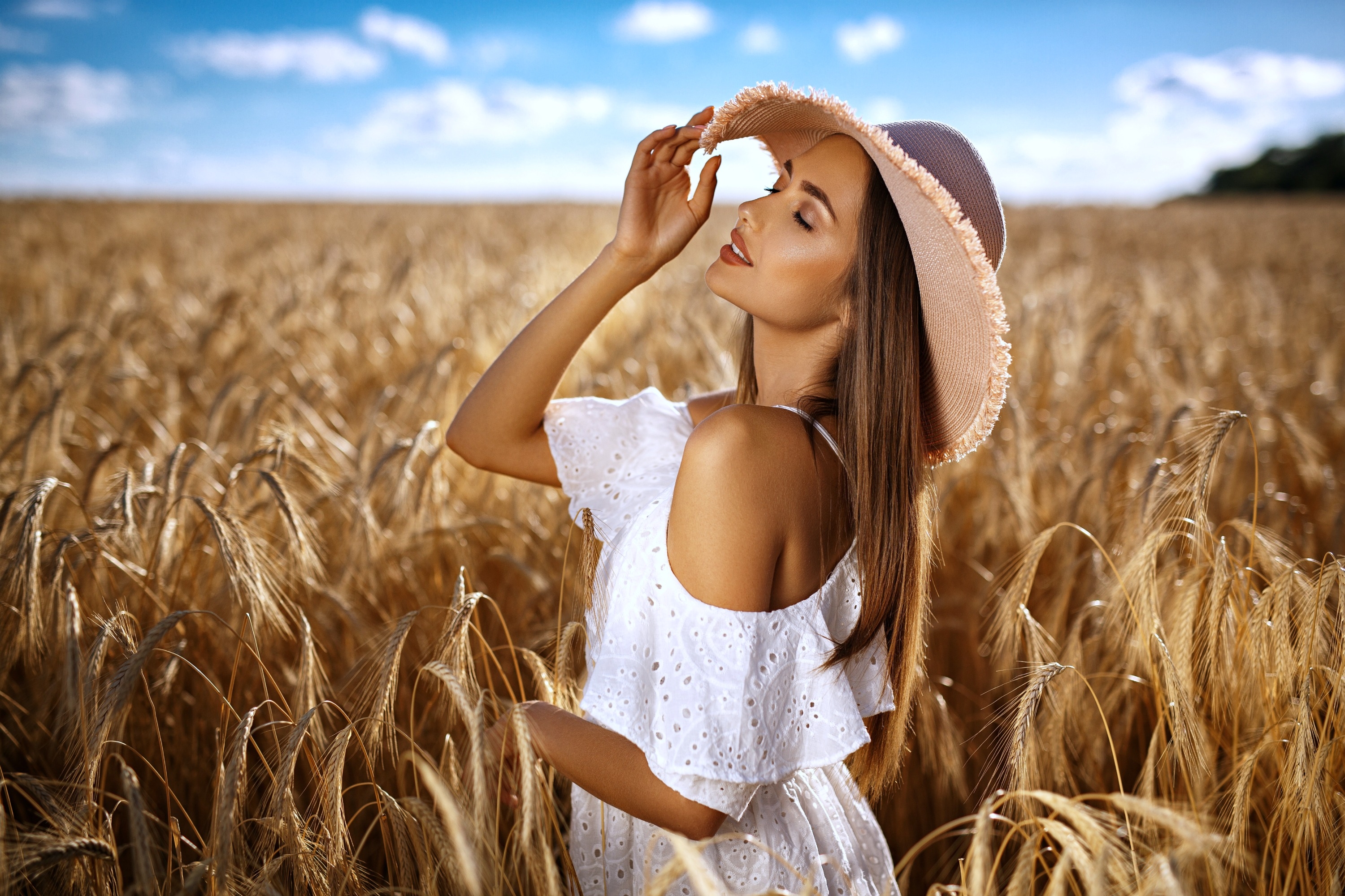 Laden Sie das Weizen, Kleid, Modell, Frauen, Strohhut-Bild kostenlos auf Ihren PC-Desktop herunter