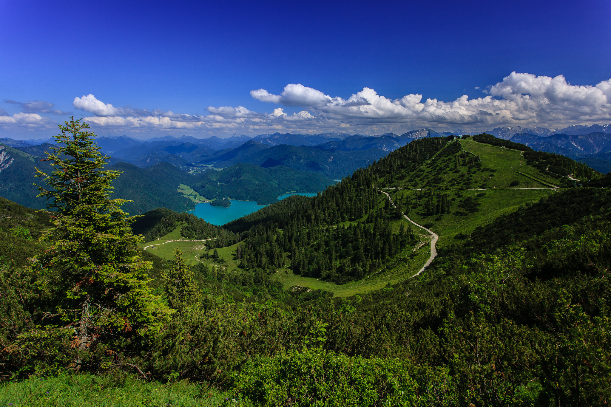 Популярные заставки и фоны Баварские Альпы на компьютер