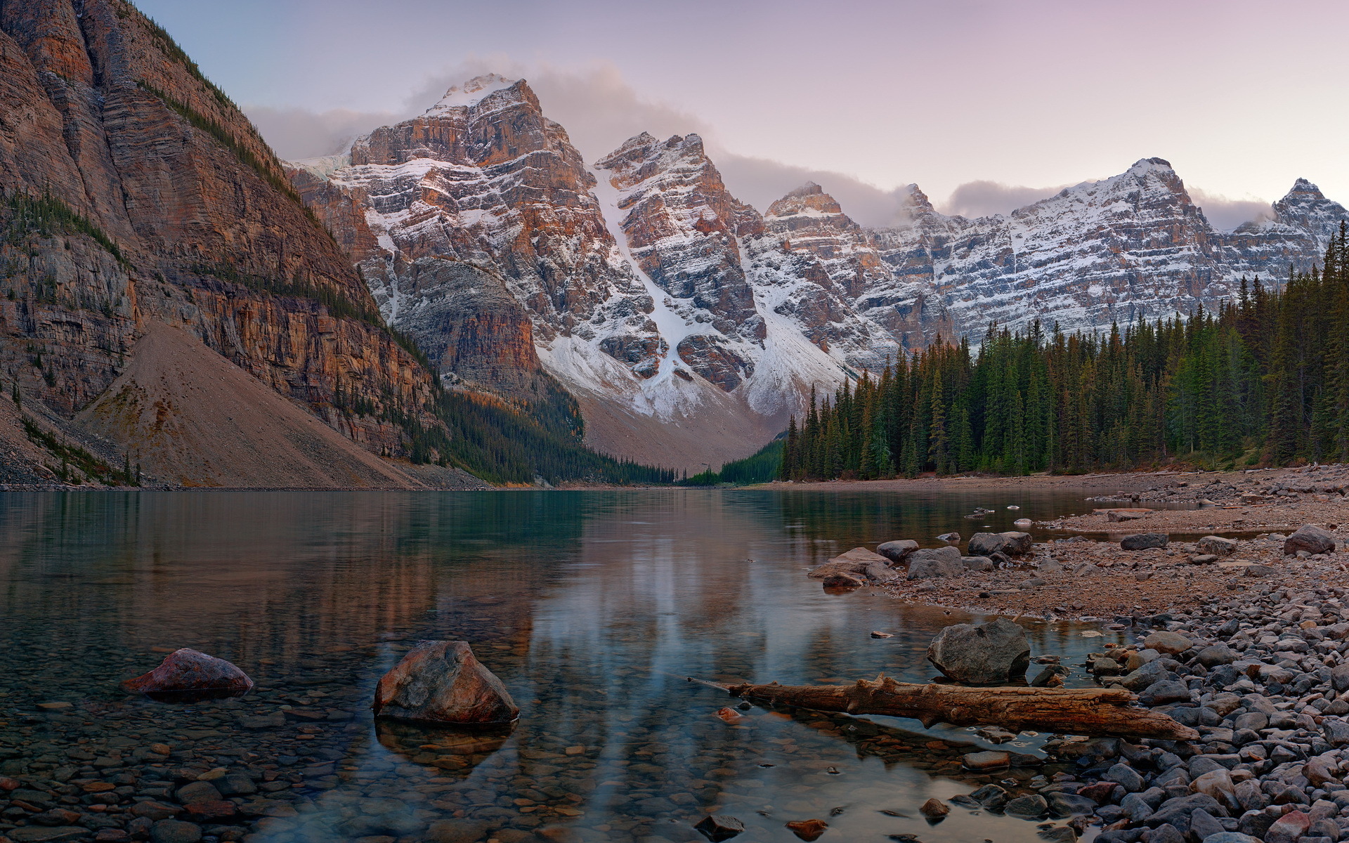 355759 Bild herunterladen erde/natur, moränensee, alberta, banff nationalpark, kanada, kanadische rockies, rocky mountains, seen - Hintergrundbilder und Bildschirmschoner kostenlos