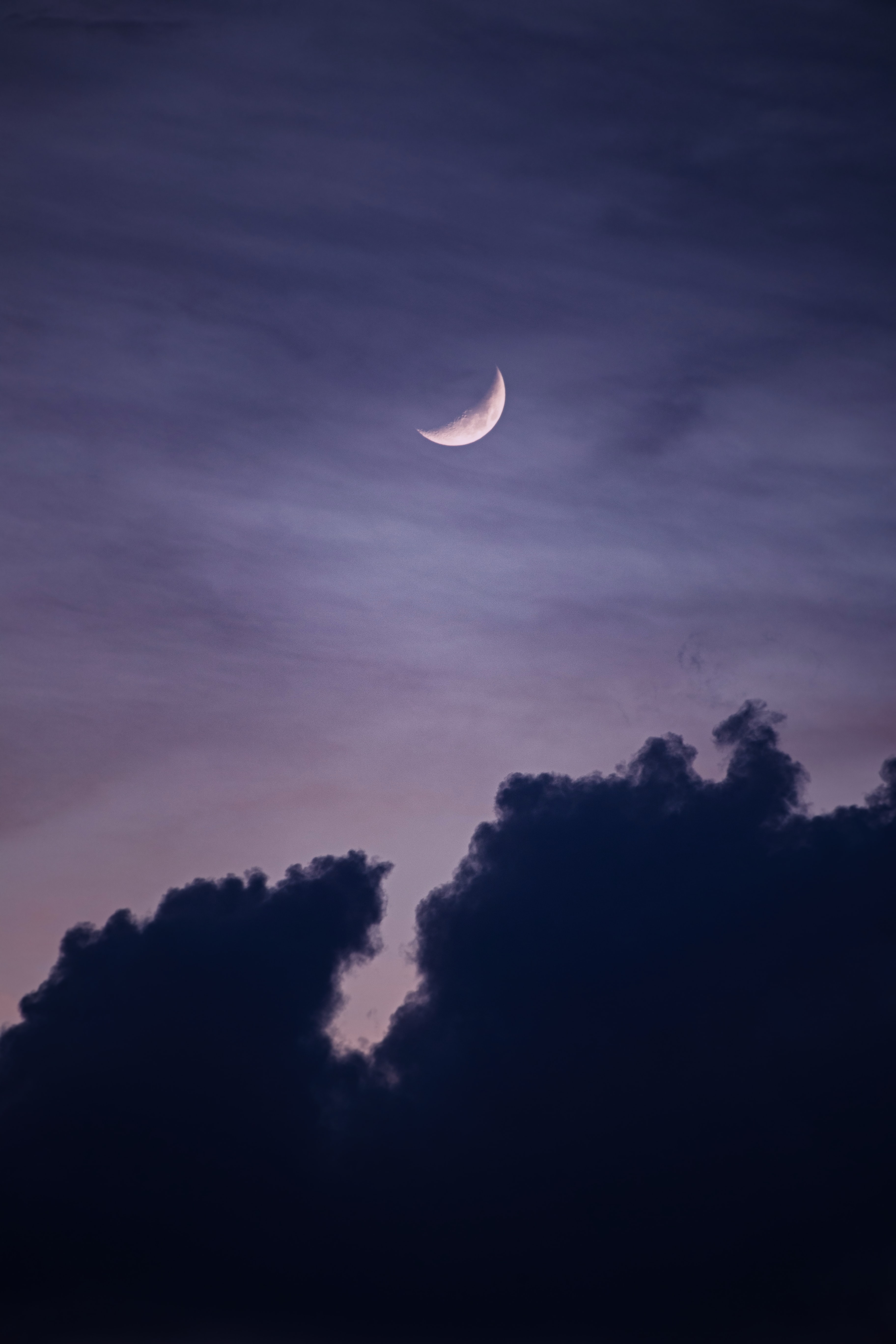 Wallpaper Full HD mainly cloudy, nature, sky, clouds, moon, overcast
