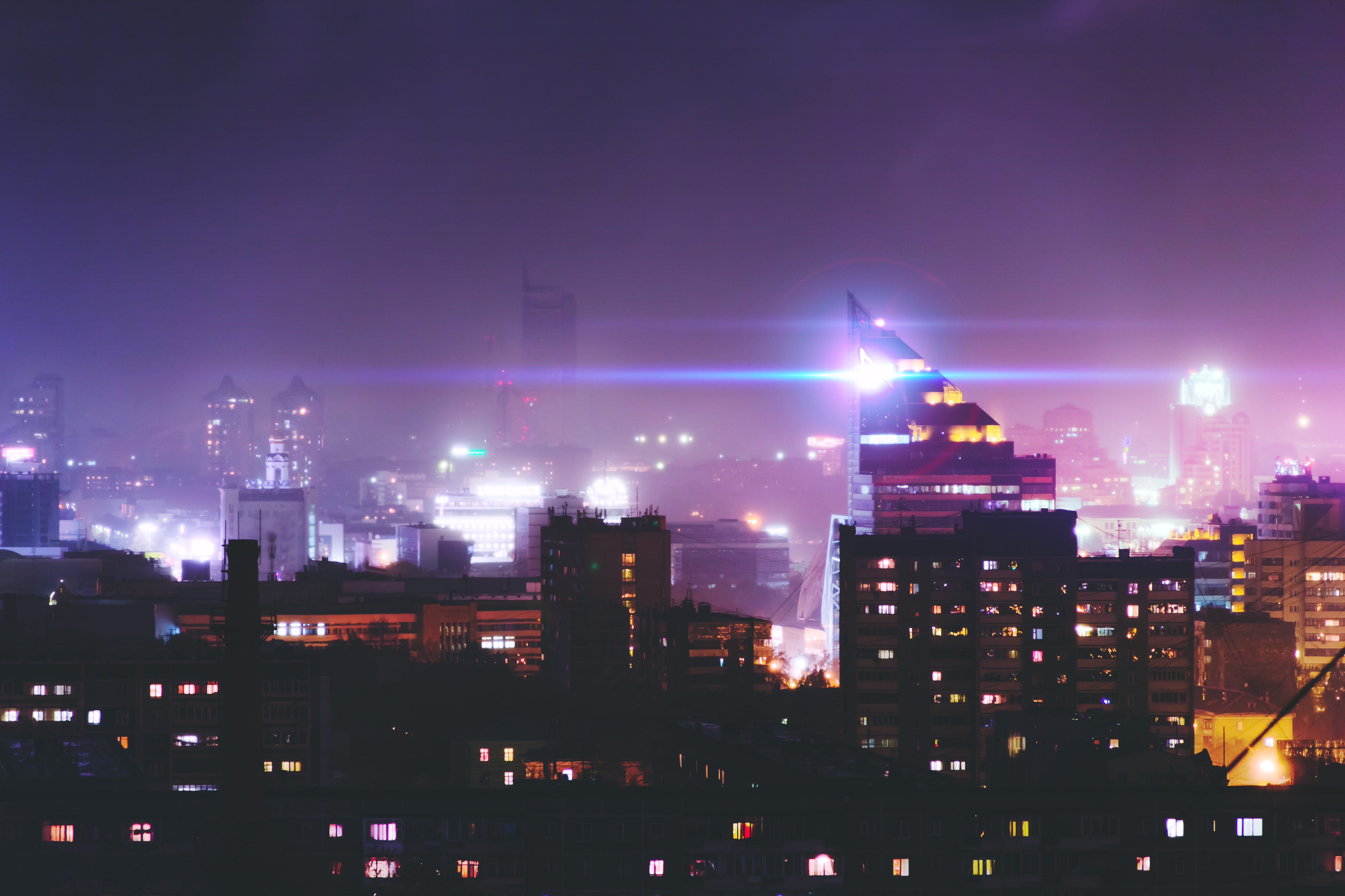 104967 descargar fondo de pantalla ciudades, horizonte, ciudad de noche, ciudad nocturna, luces de la ciudad, rusia, ekaterimburgo, ekaterinburg: protectores de pantalla e imágenes gratis