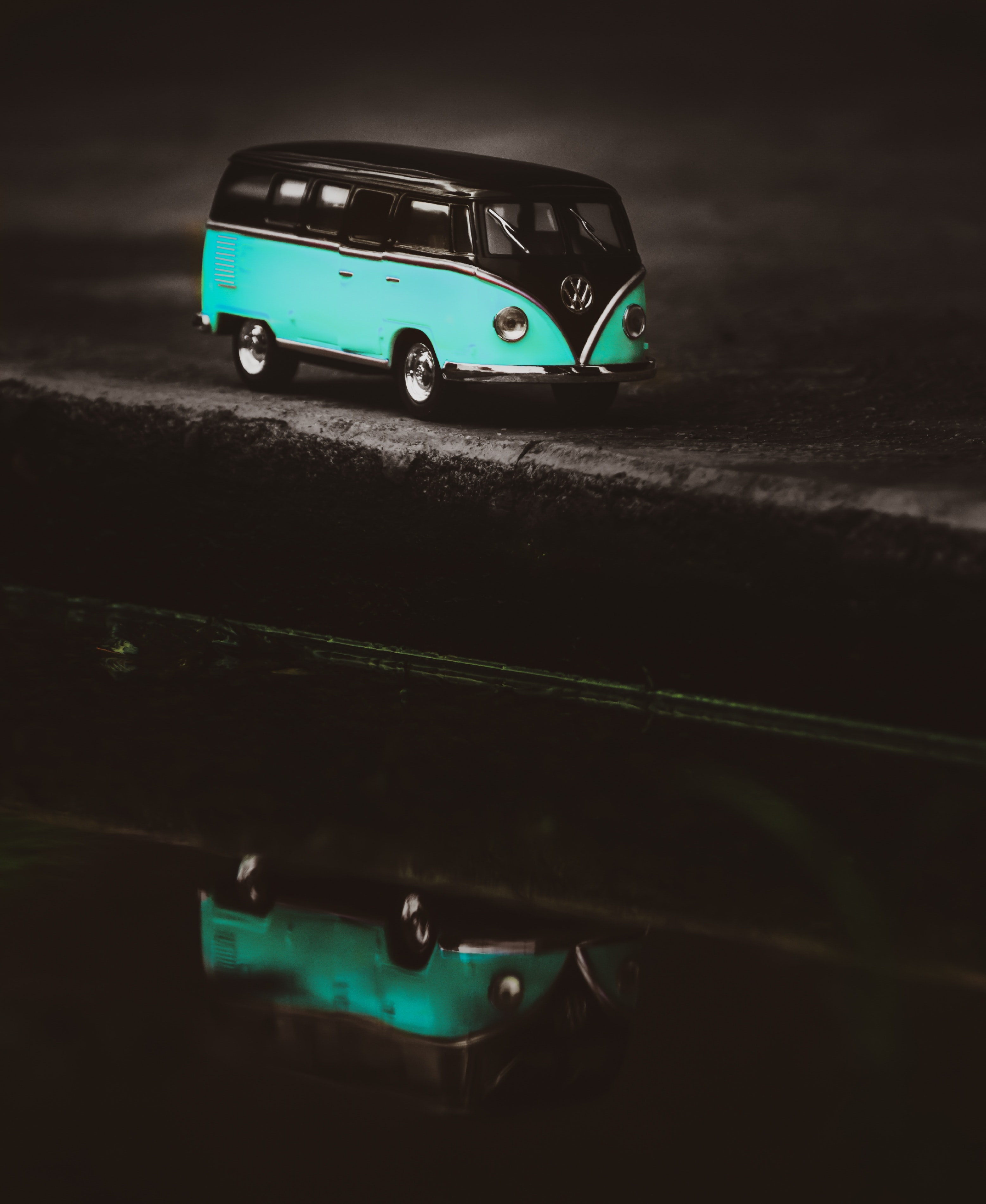 toy, water, reflection, miscellanea, miscellaneous, van for android