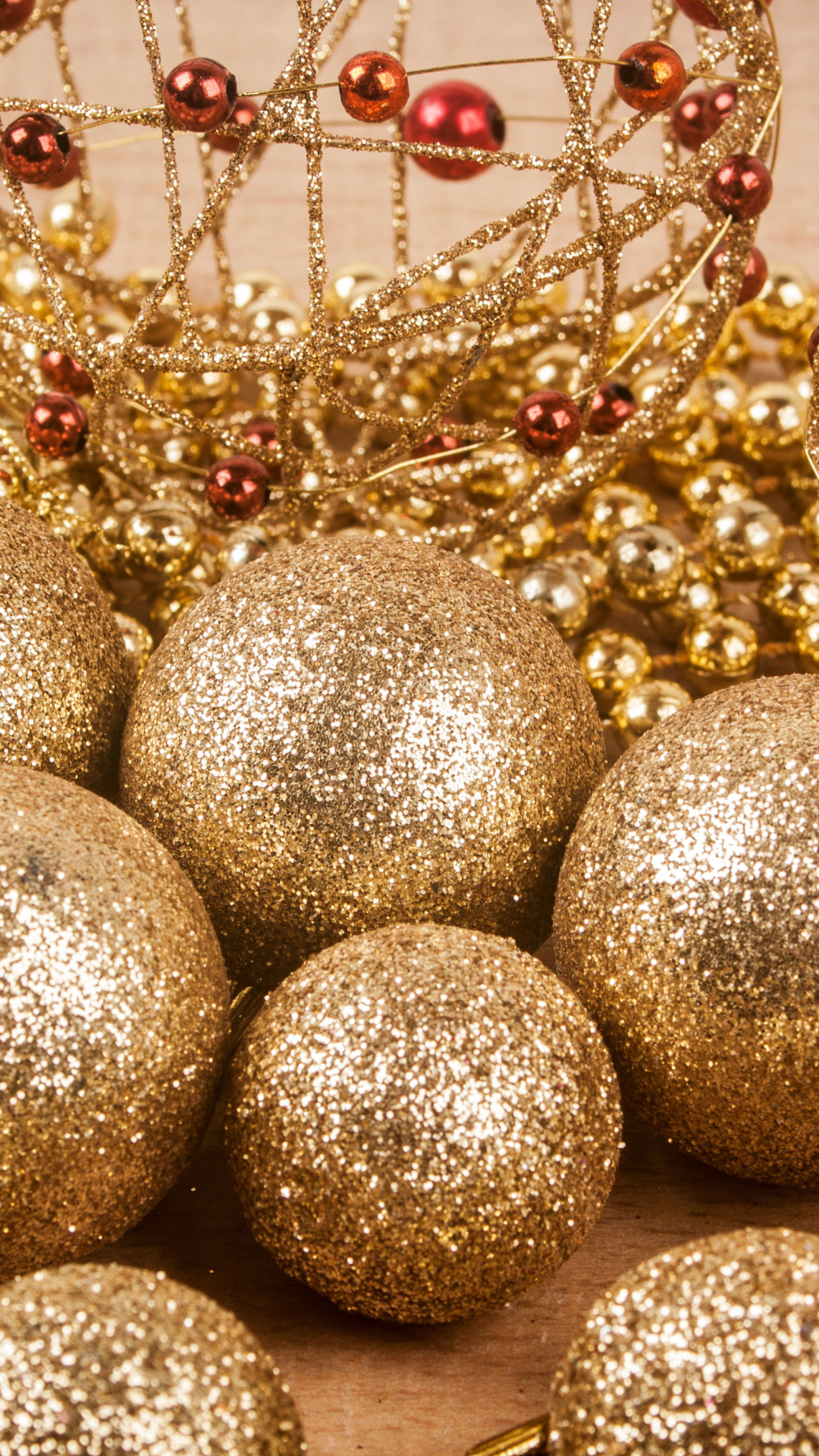 Download mobile wallpaper Gold, Christmas, Holiday, Christmas Ornaments for free.