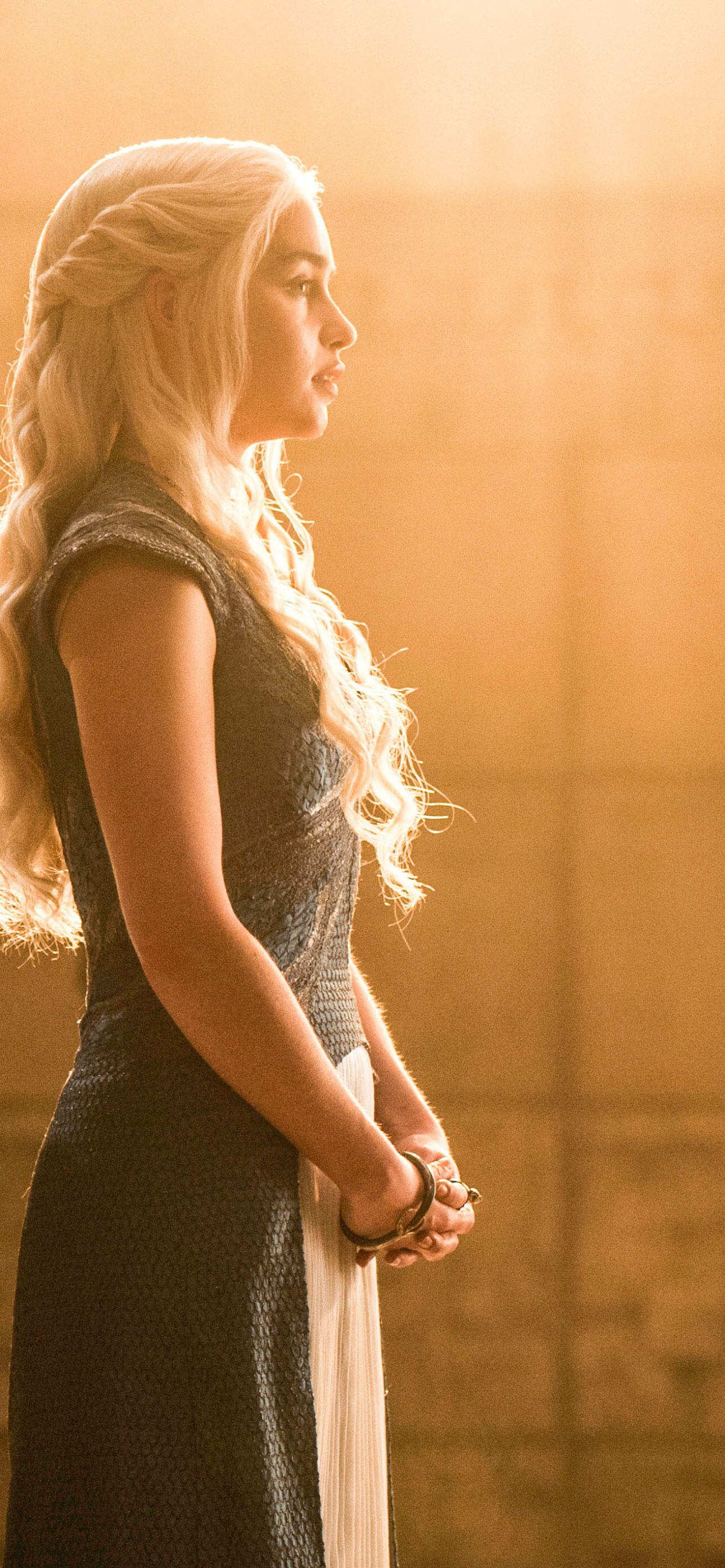 Download mobile wallpaper Game Of Thrones, Tv Show, Daenerys Targaryen, Emilia Clarke for free.