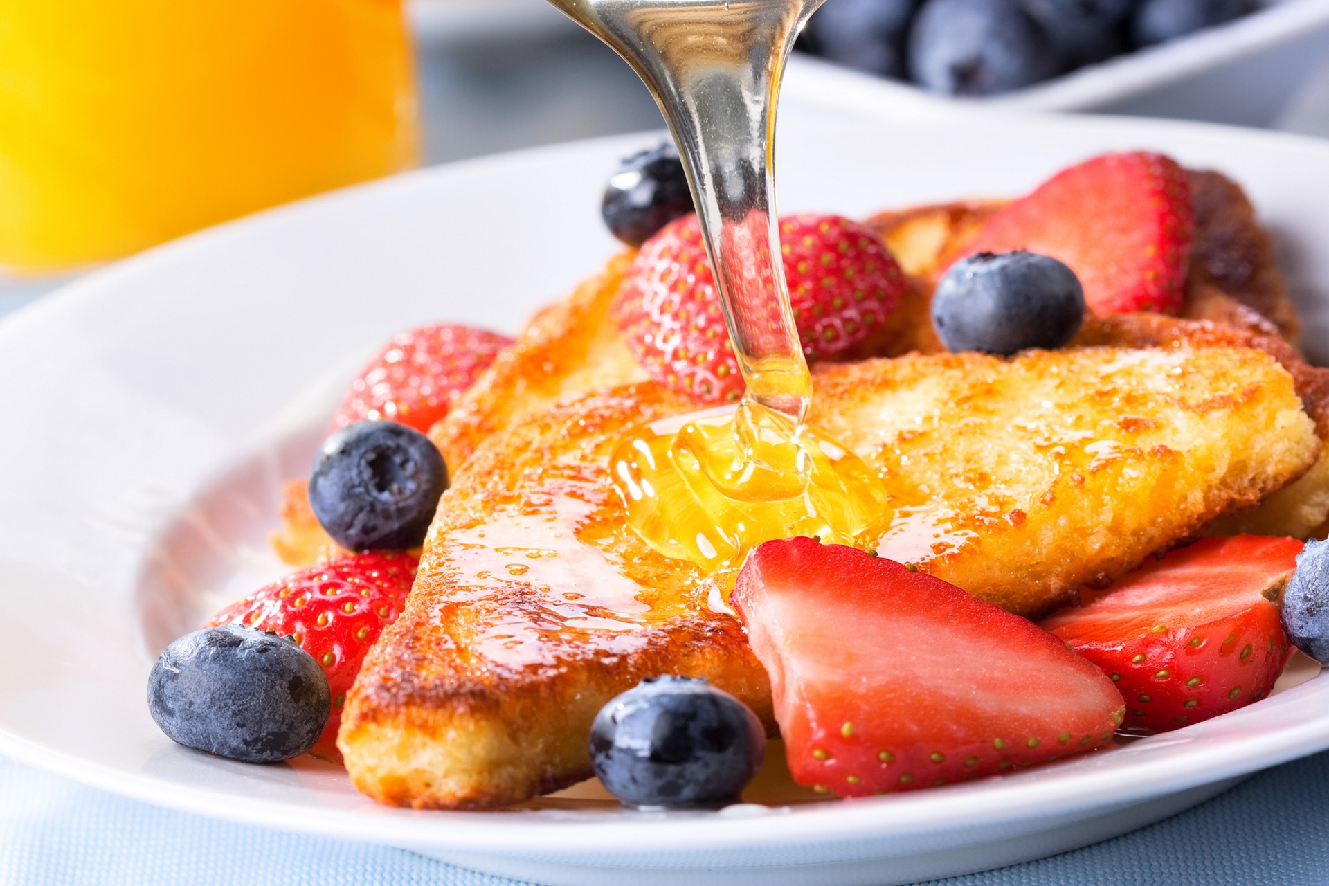 Download mobile wallpaper Food, Strawberry, Blueberry, Fruit, Honey, Toast, Breakfast for free.