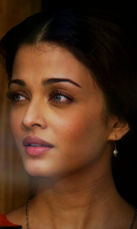 Download mobile wallpaper Celebrity, Aishwarya Rai for free.