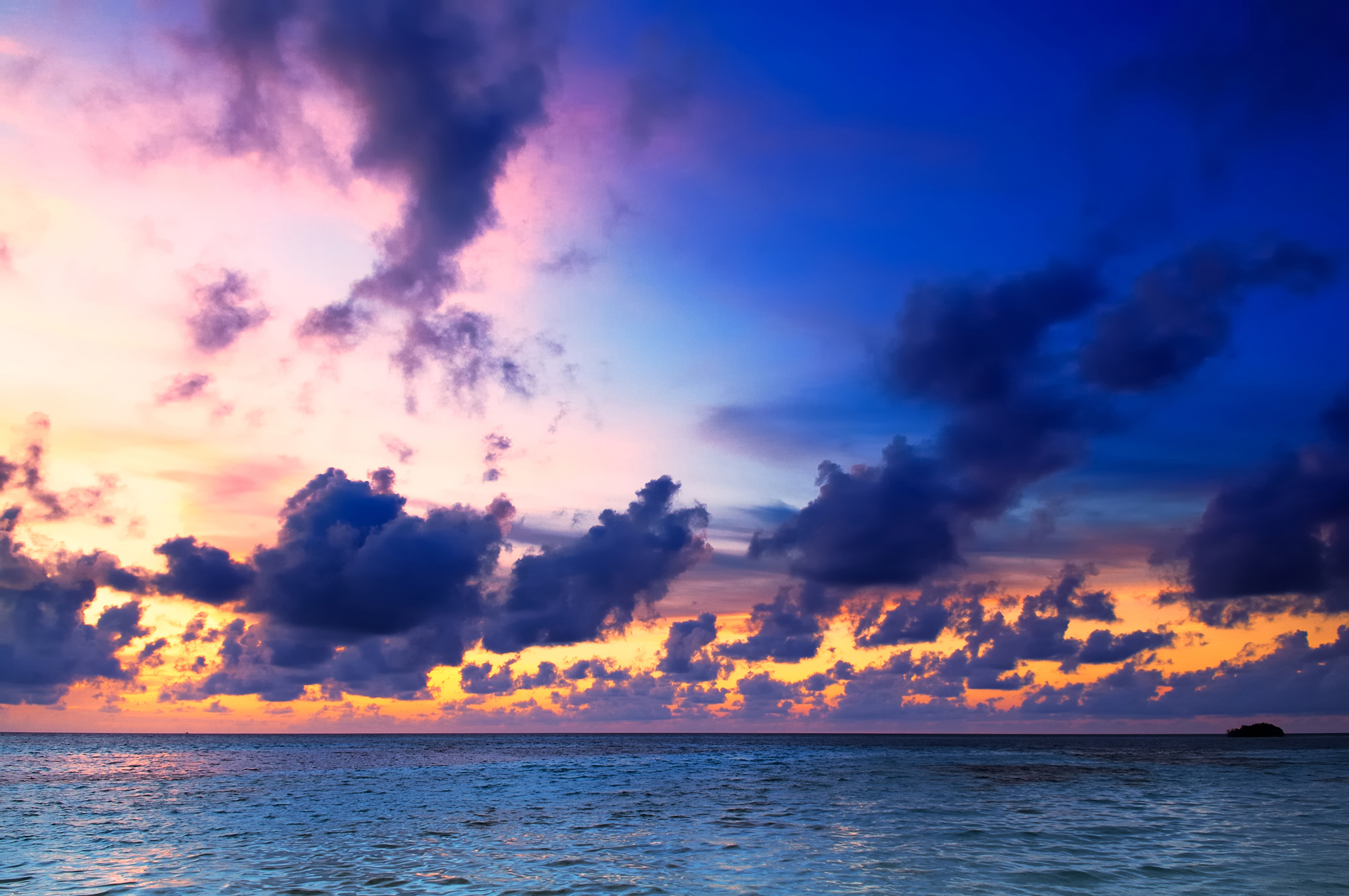 Free download wallpaper Nature, Sky, Horizon, Ocean, Sunrise, Earth, Cloud on your PC desktop