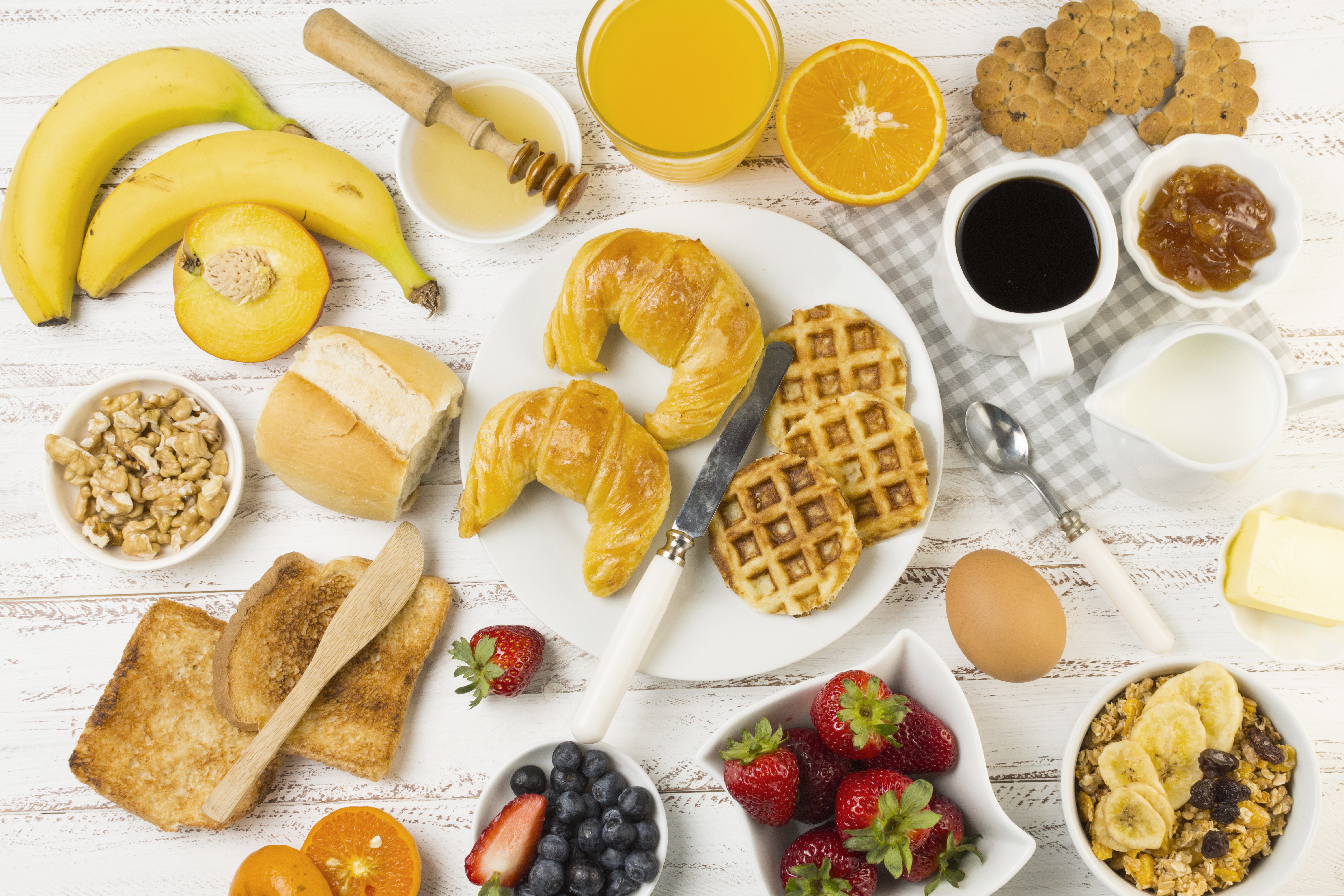 Download mobile wallpaper Food, Still Life, Fruit, Breakfast, Croissant for free.