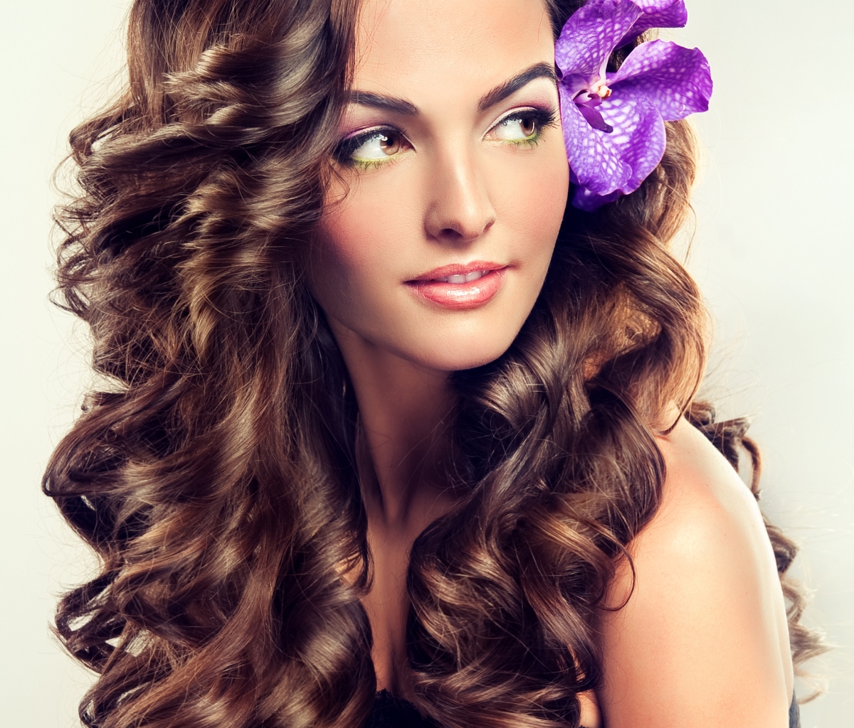 Download mobile wallpaper Flower, Hair, Model, Women, Curl for free.