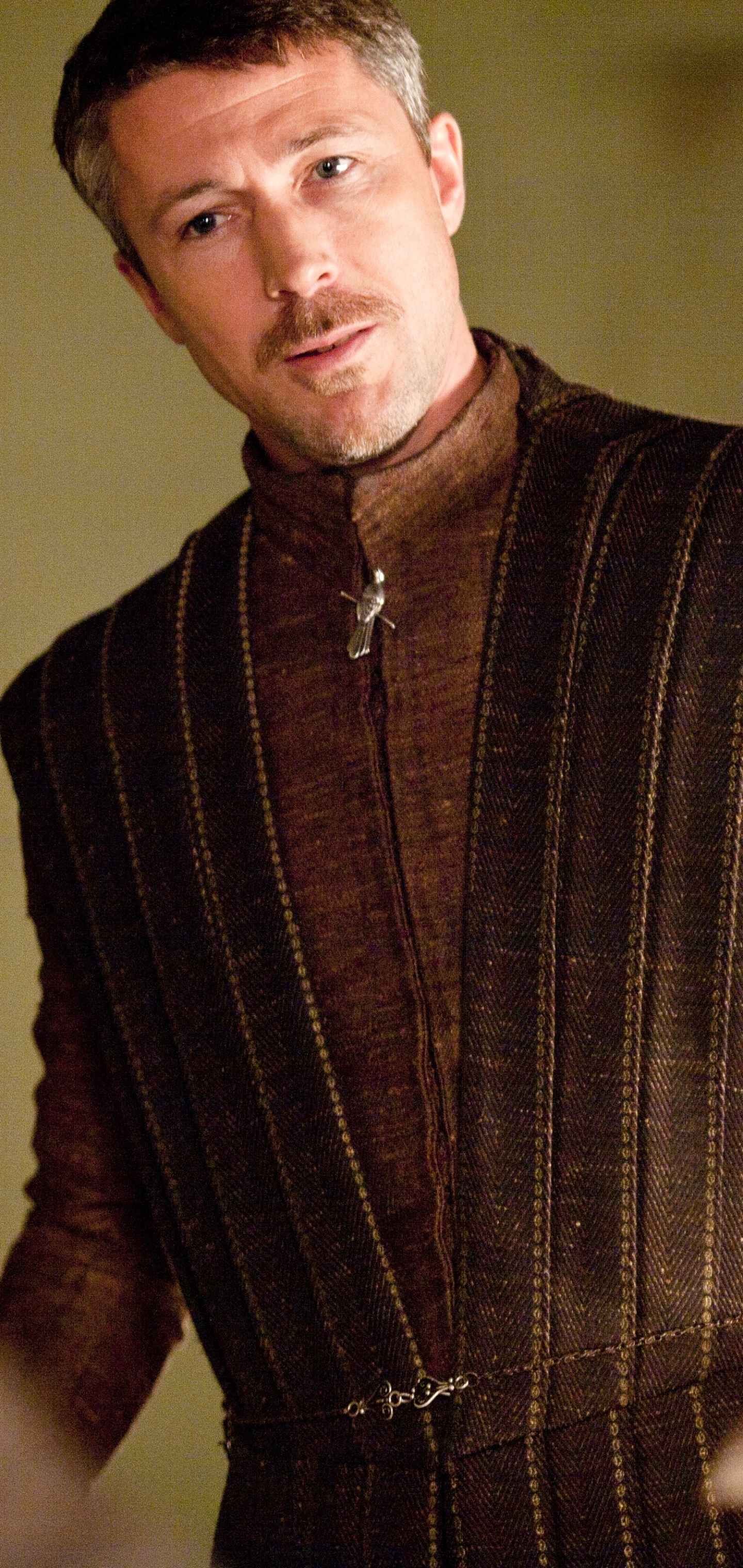 Download mobile wallpaper Game Of Thrones, Tv Show, Petyr Baelish, Aidan Gillen for free.