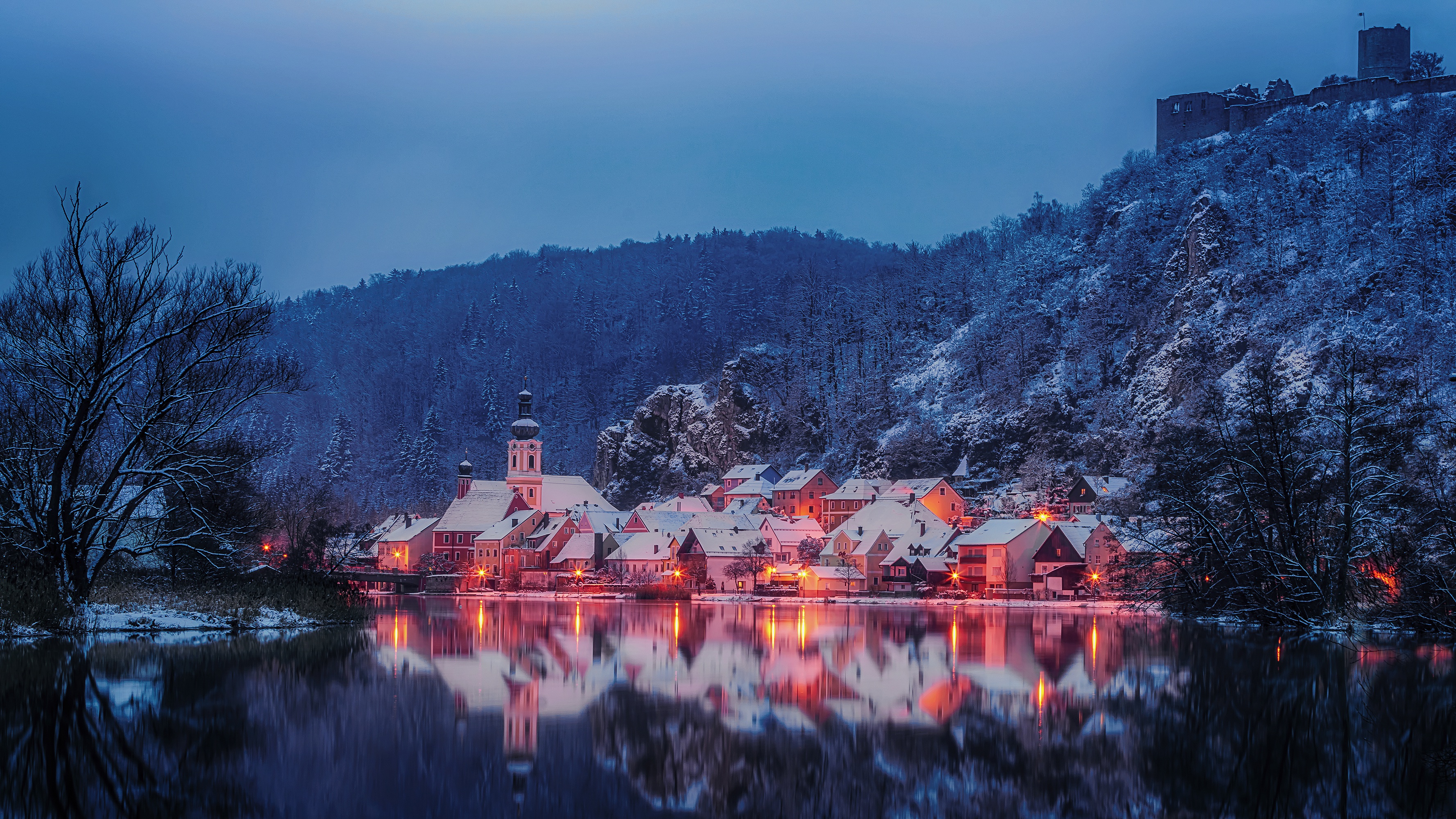 Handy-Wallpaper See, Dorf, Deutschland, Nacht, Menschengemacht, Spiegelung kostenlos herunterladen.