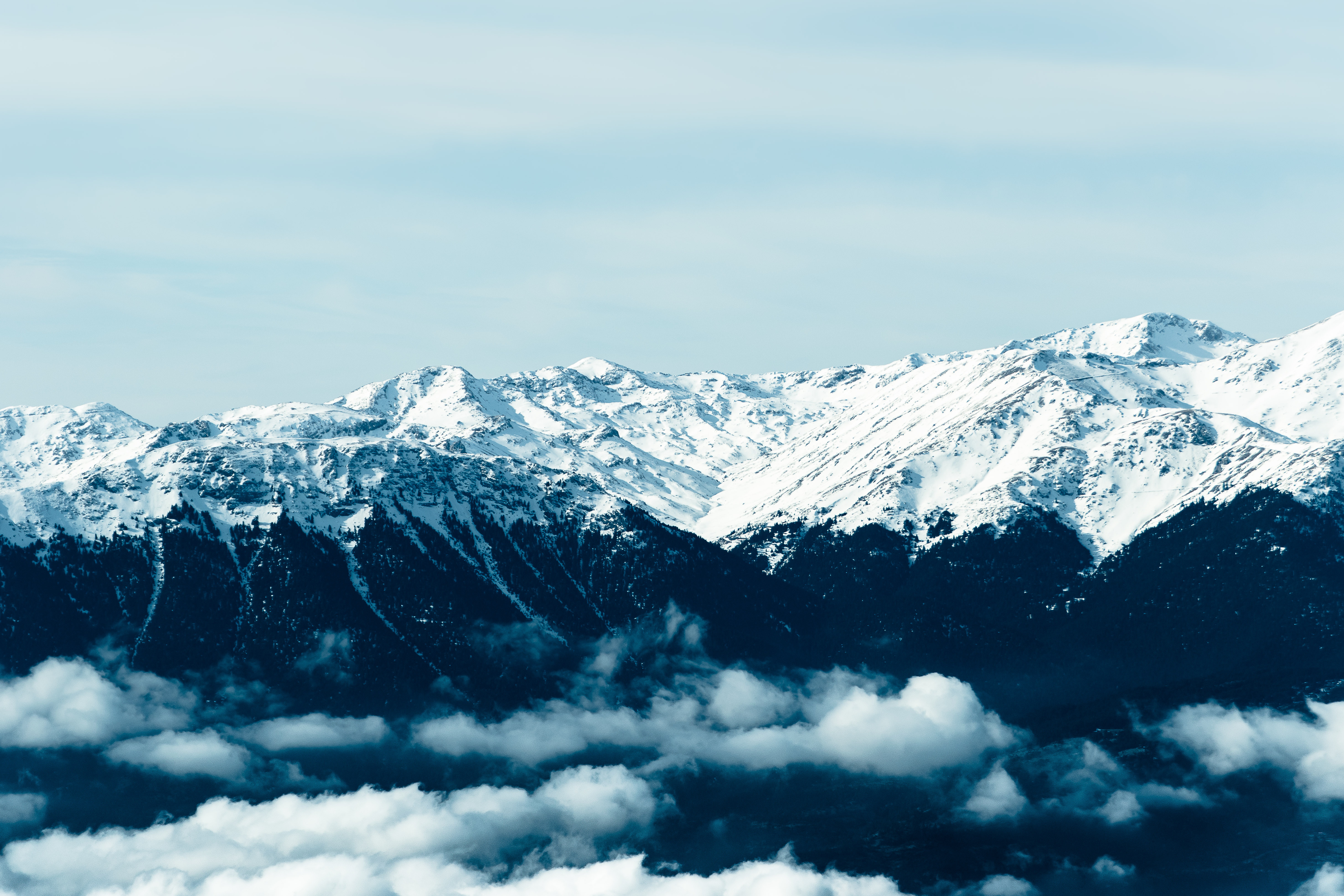 vertex, nature, mountains, fog, tops, snow covered, snowbound Desktop home screen Wallpaper