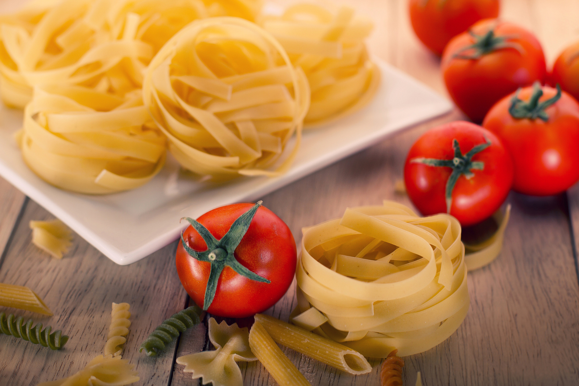 Download mobile wallpaper Food, Tomato, Pasta for free.