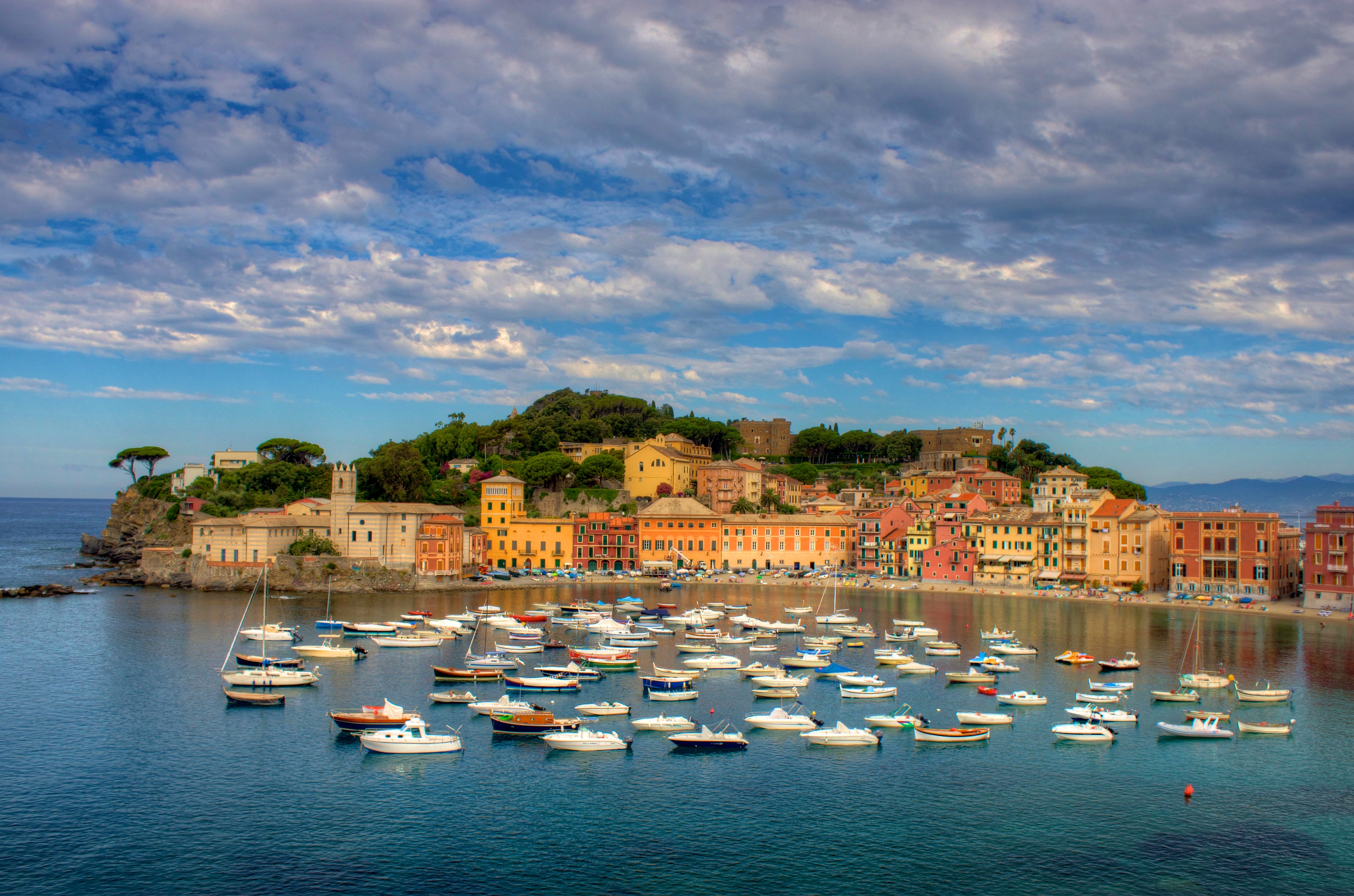 Download mobile wallpaper Italy, Ocean, Boat, Coastline, Town, Man Made, Towns for free.