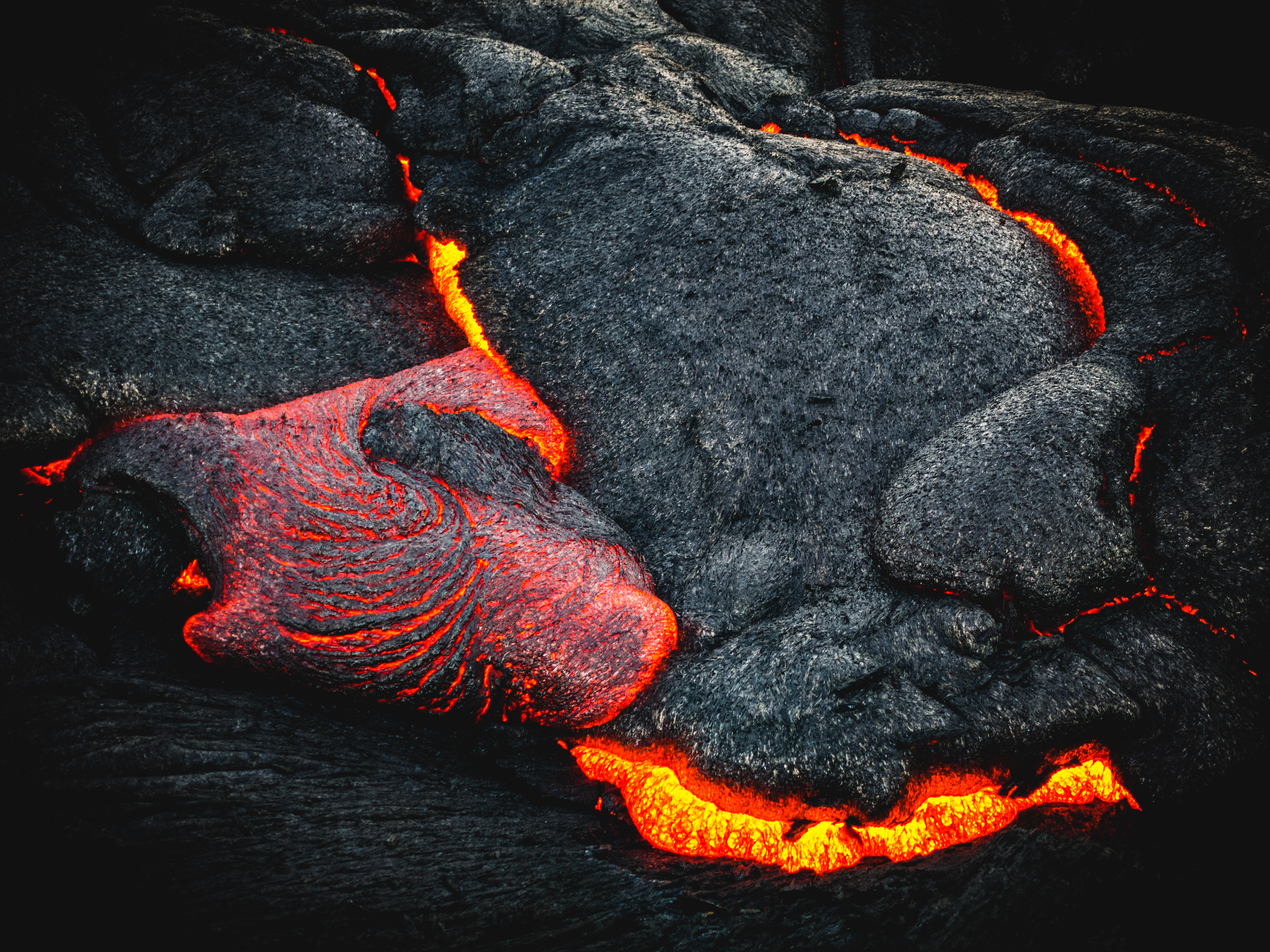 151973 скачать картинку вулкан, огненный, природа, поверхность, лава - обои и заставки бесплатно