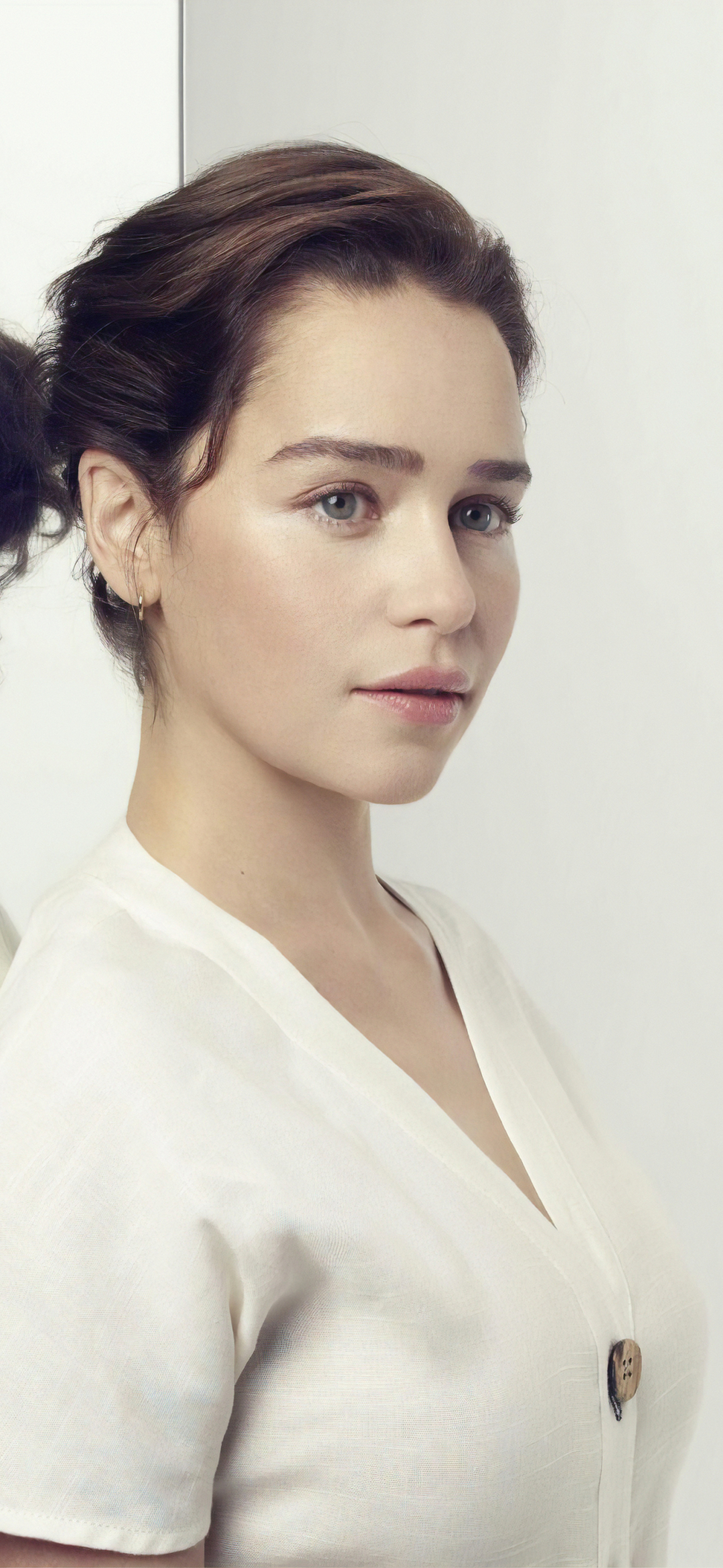 Baixar papel de parede para celular de Inglês, Morena, Celebridade, Cabelo Castanho, Atriz, Emilia Clarke gratuito.