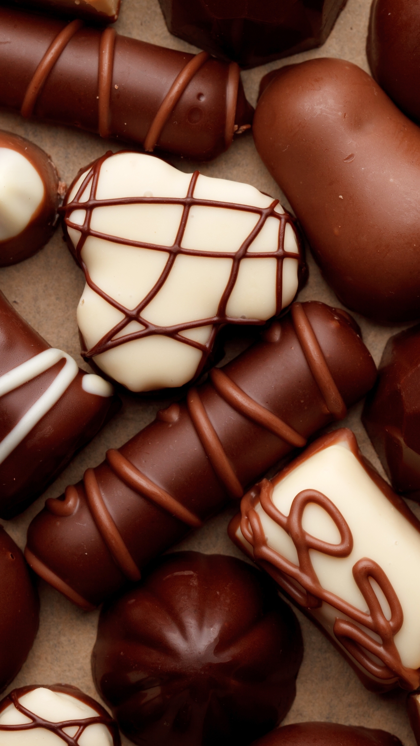 Download mobile wallpaper Food, Chocolate, Sweets for free.